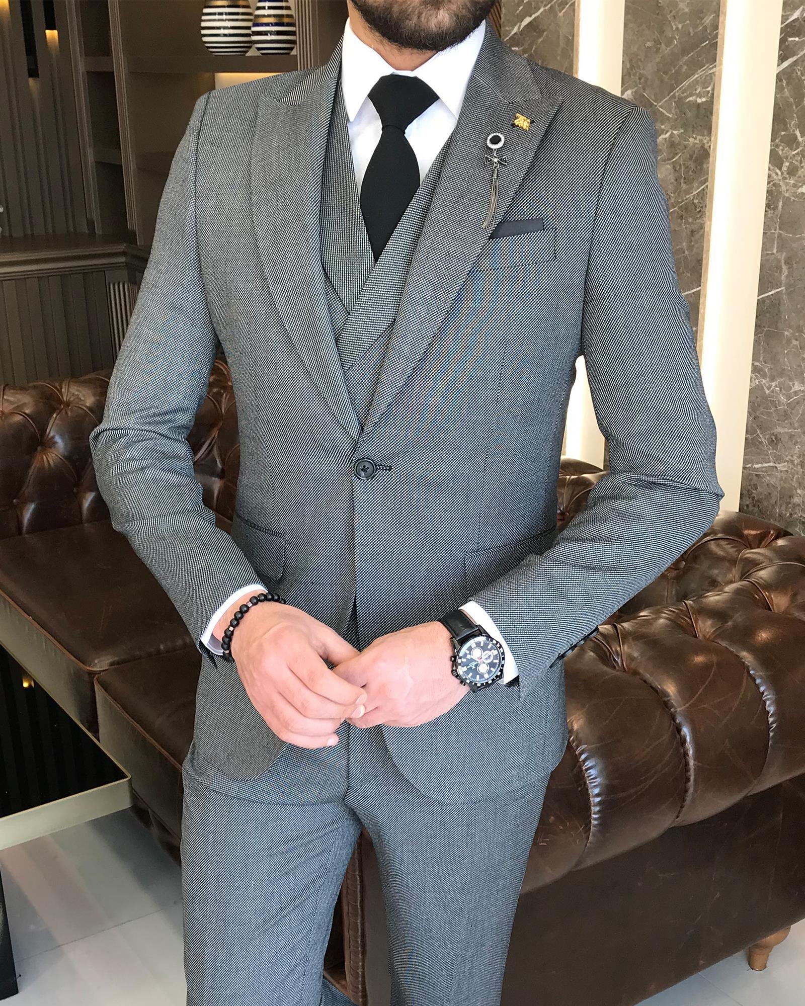 Italian style slim fit men's jacket vest pant suit black T9123