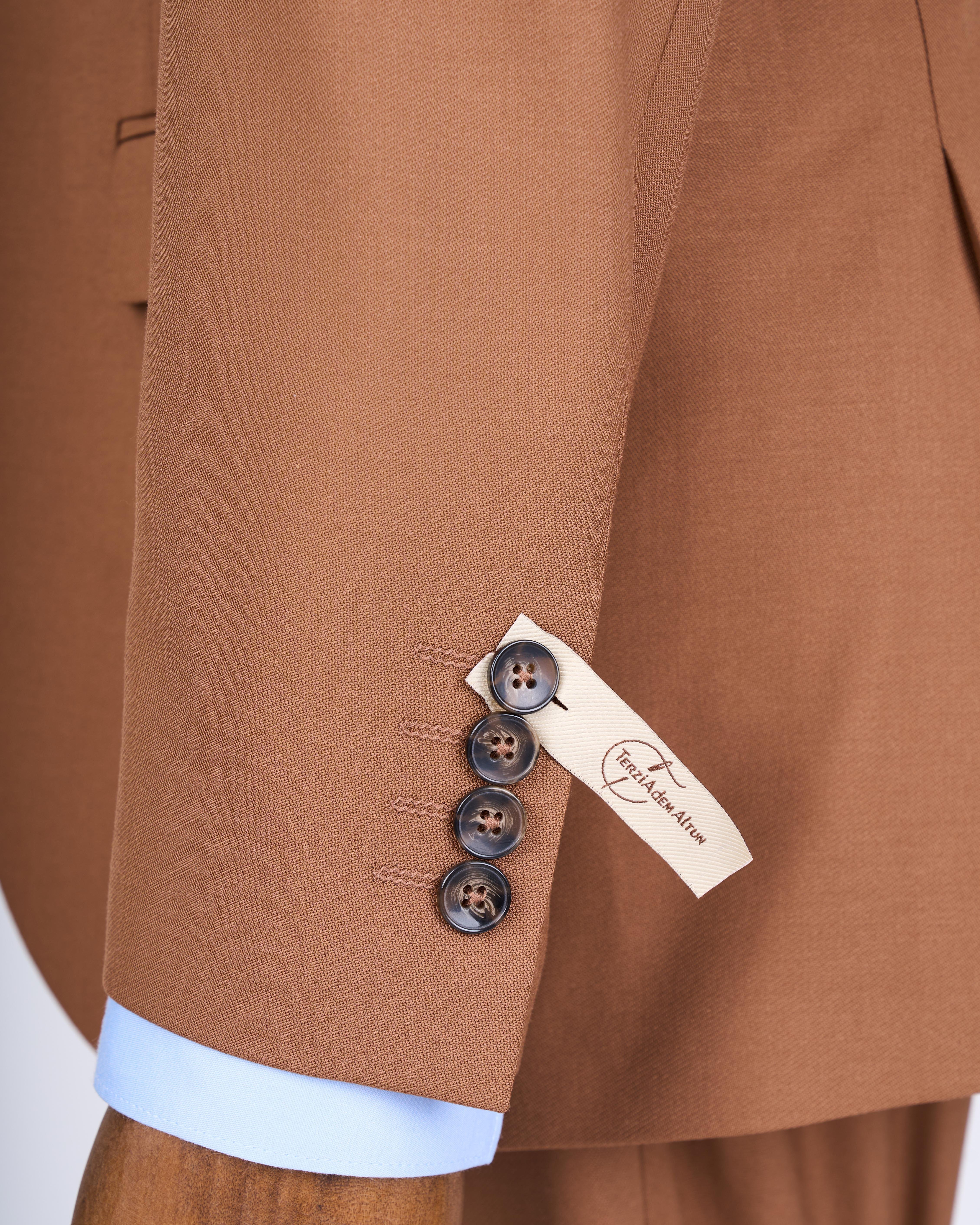 Italian style slim fit men's jacket vest pants suit tan T12978