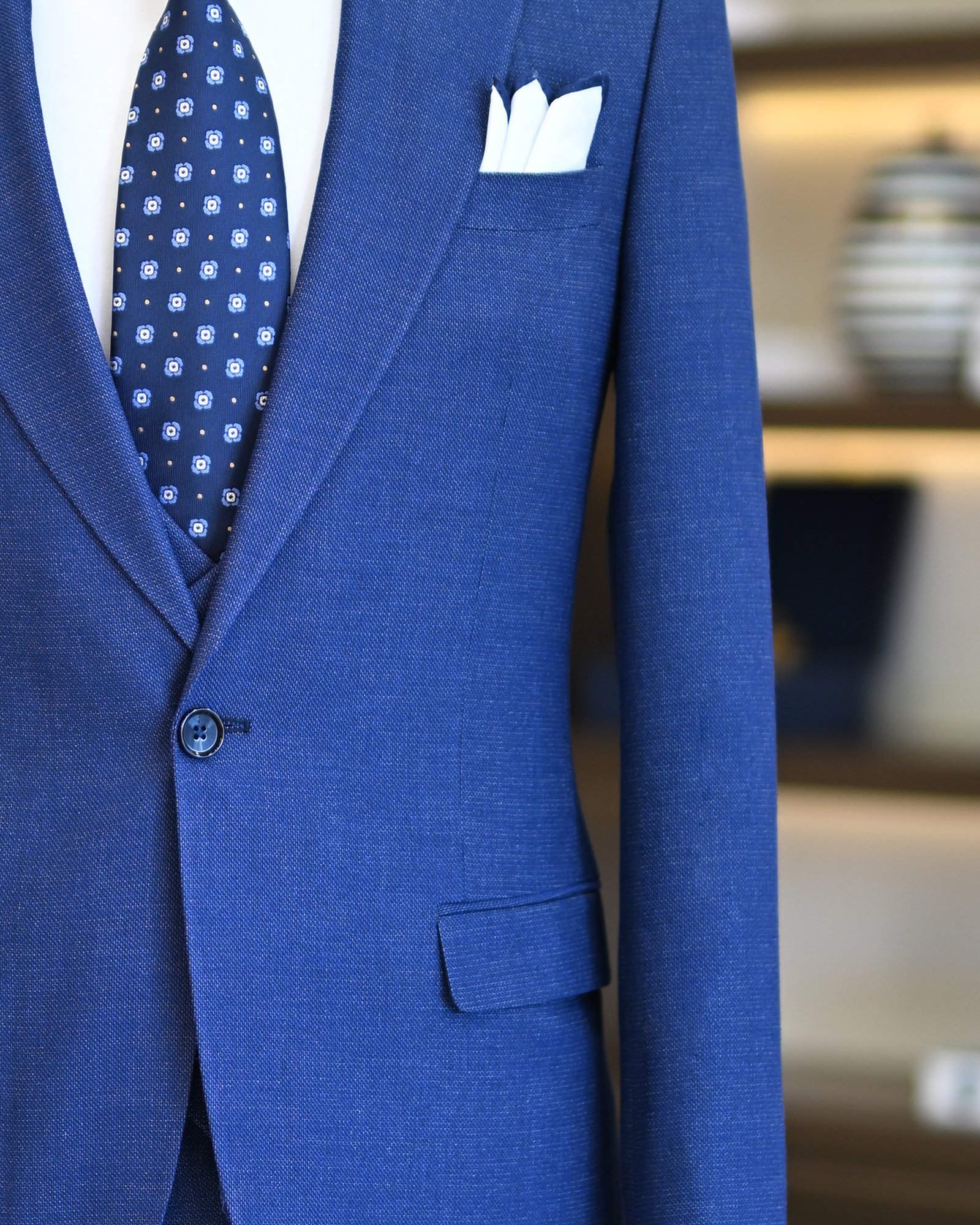  Italian style slim fit men's jacket vest trouser suit saks T11026