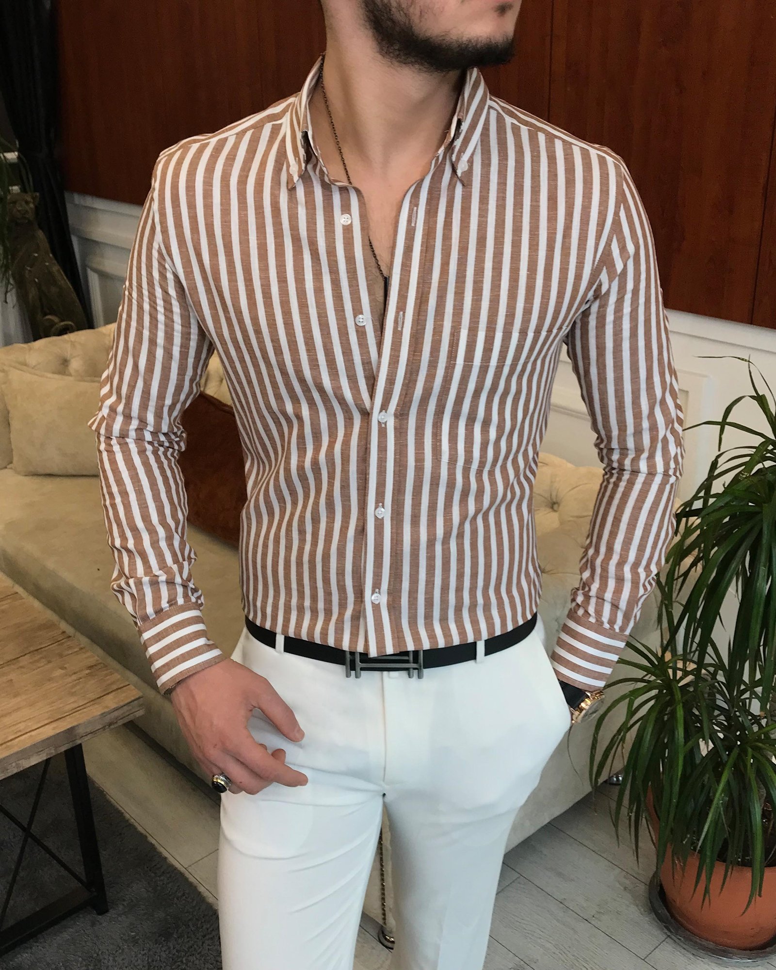 İtalyan stil slim fit erkek pamuklu dik yaka gömlek kahverengi T7130