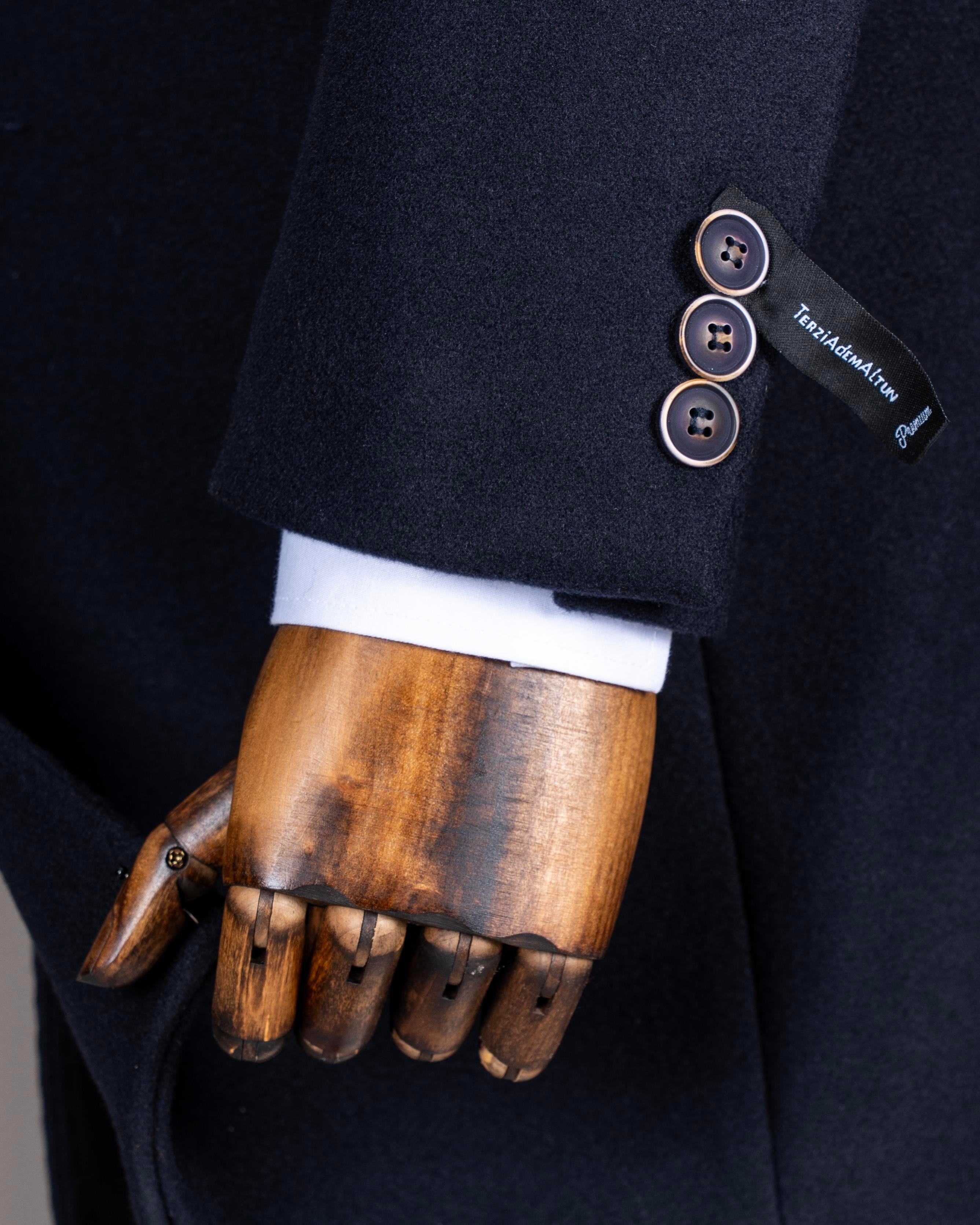 İtalyan stil slim fit erkek sivri yaka yün karışımlı kaban lacivert T10854