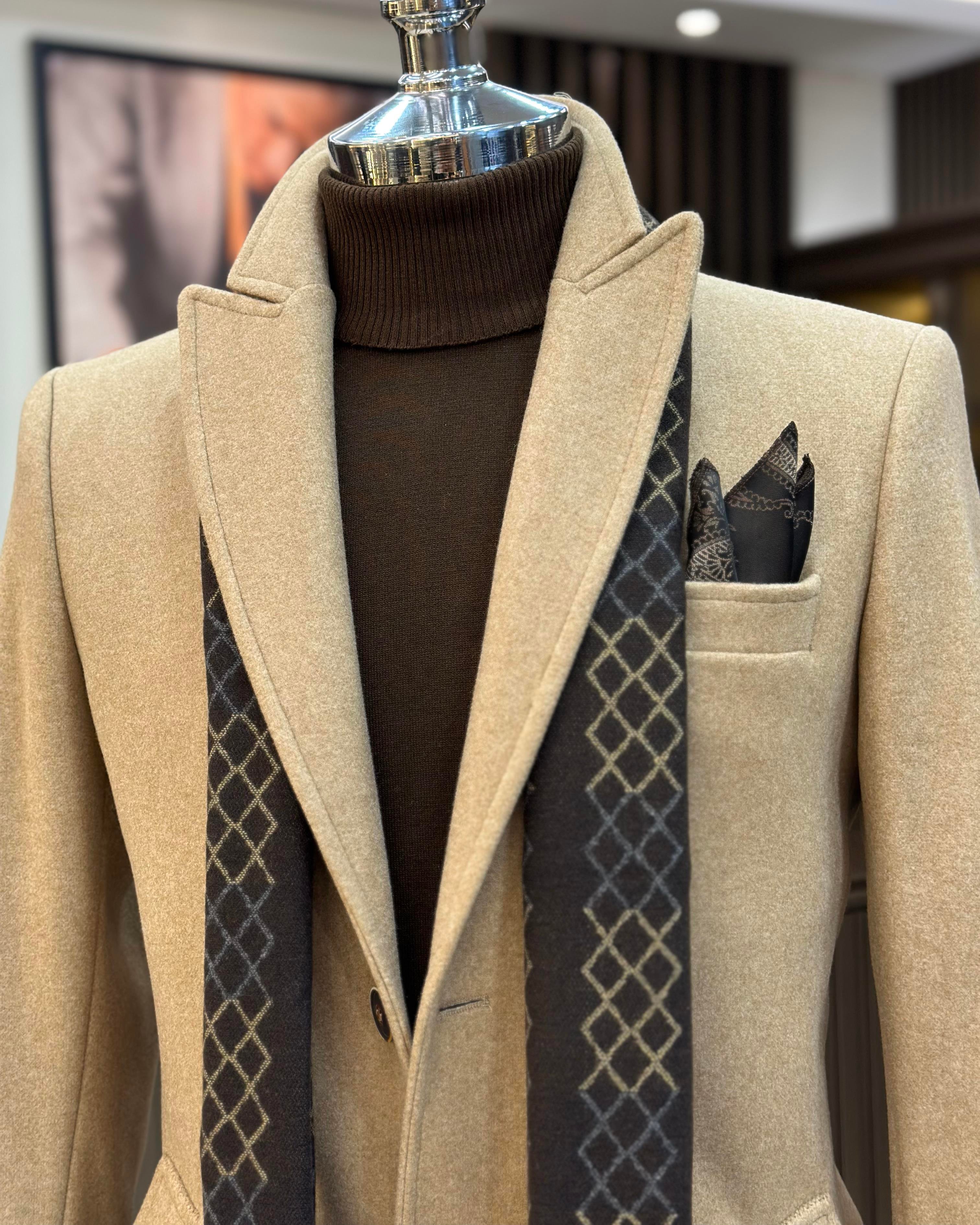 Italian style slim fit men's pointed collar wool blend coat beige T10851