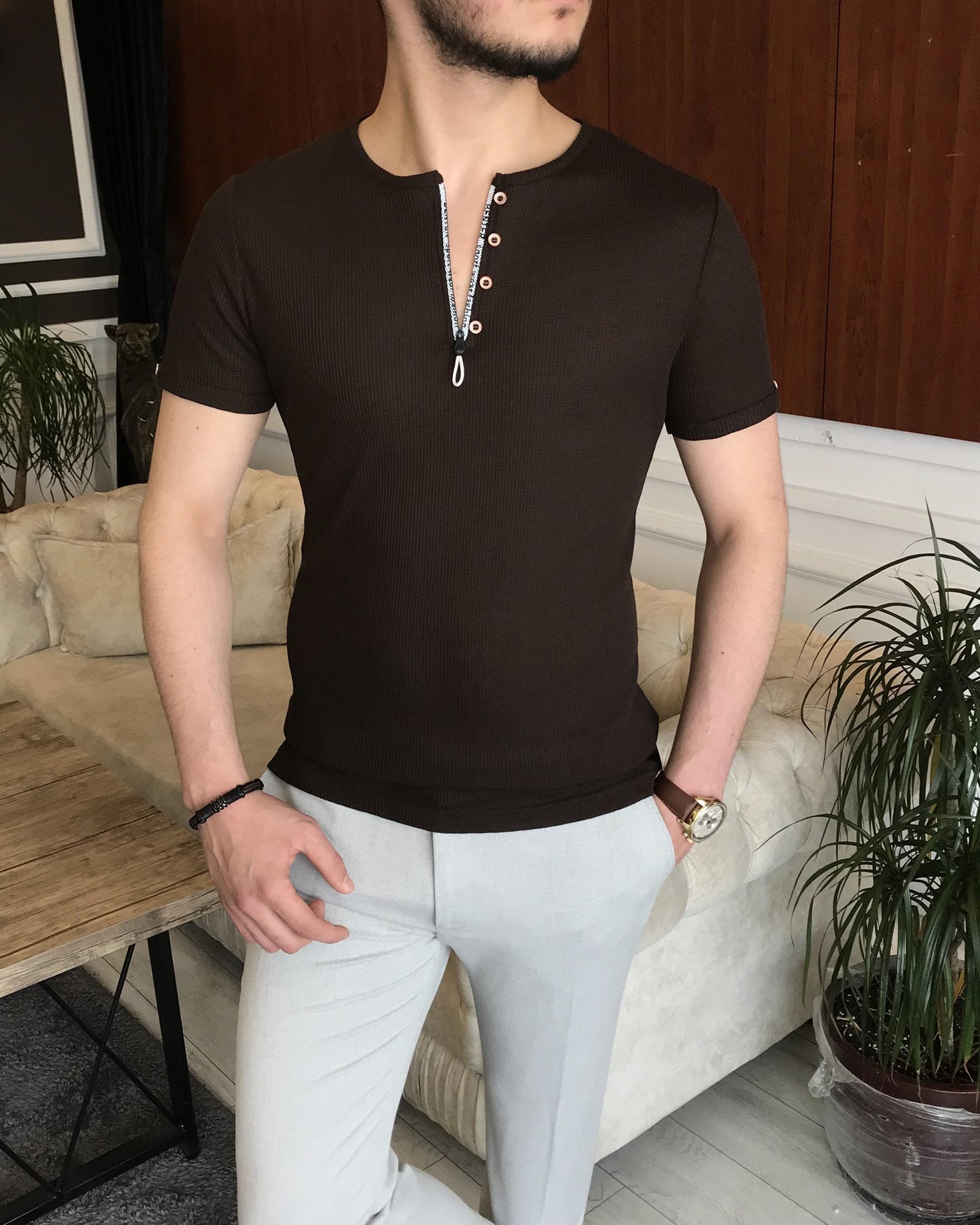 İtalyan stil slim fit fermuarlı kısa kollu pamuk triko tişört Kahverengi T7420
