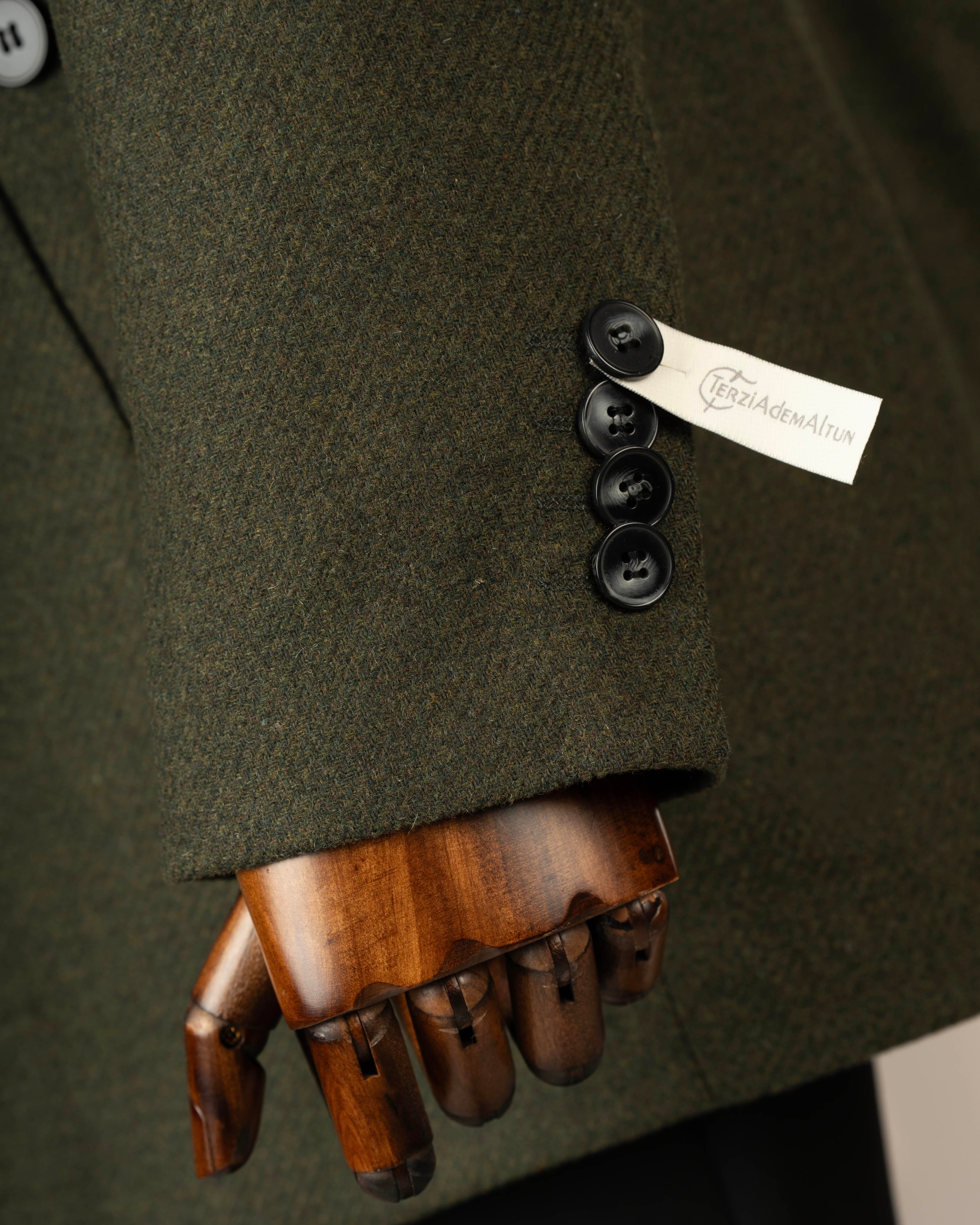 İtalyan stil slim fit kaşe yan cep erkek kaban haki T15054