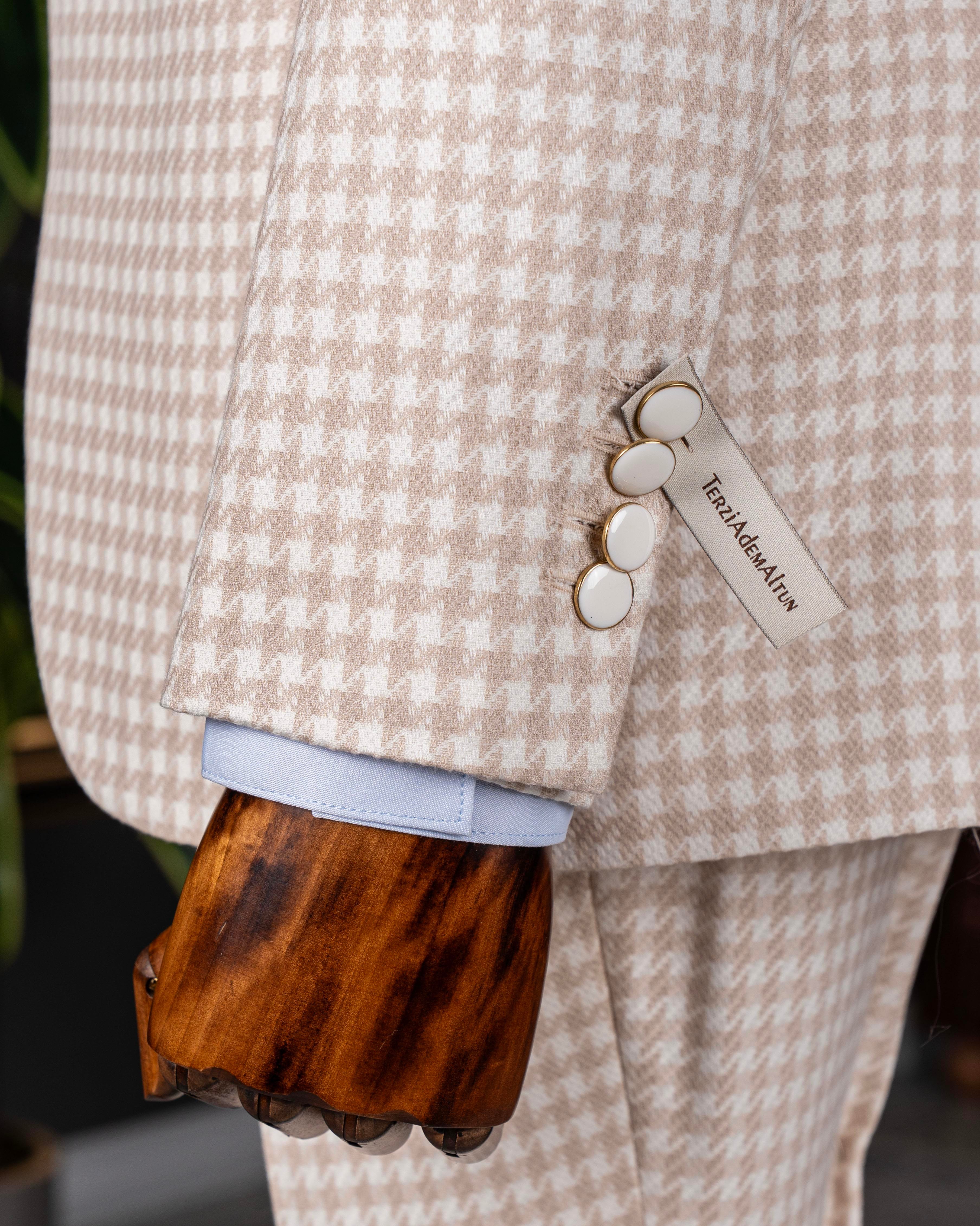 Italian style slim fit houndstooth patterned jacket vest trouser suit beige T12789