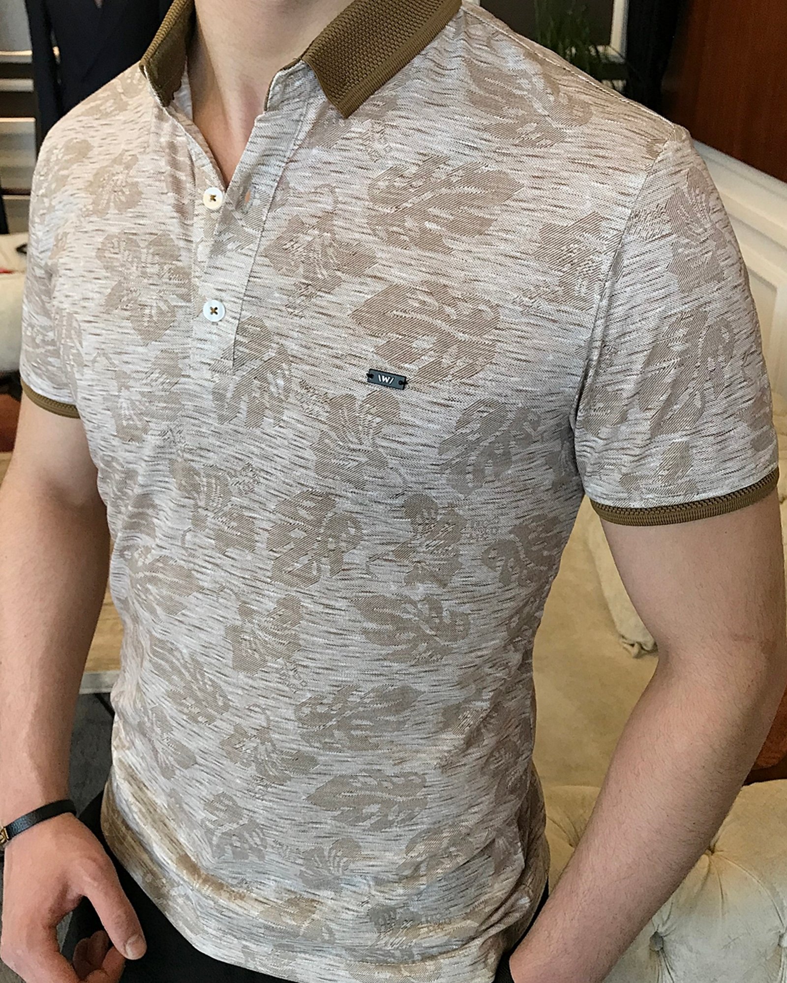 İtalyan stil slim fit polo yaka kısa kollu desenli tişört Bej T7107