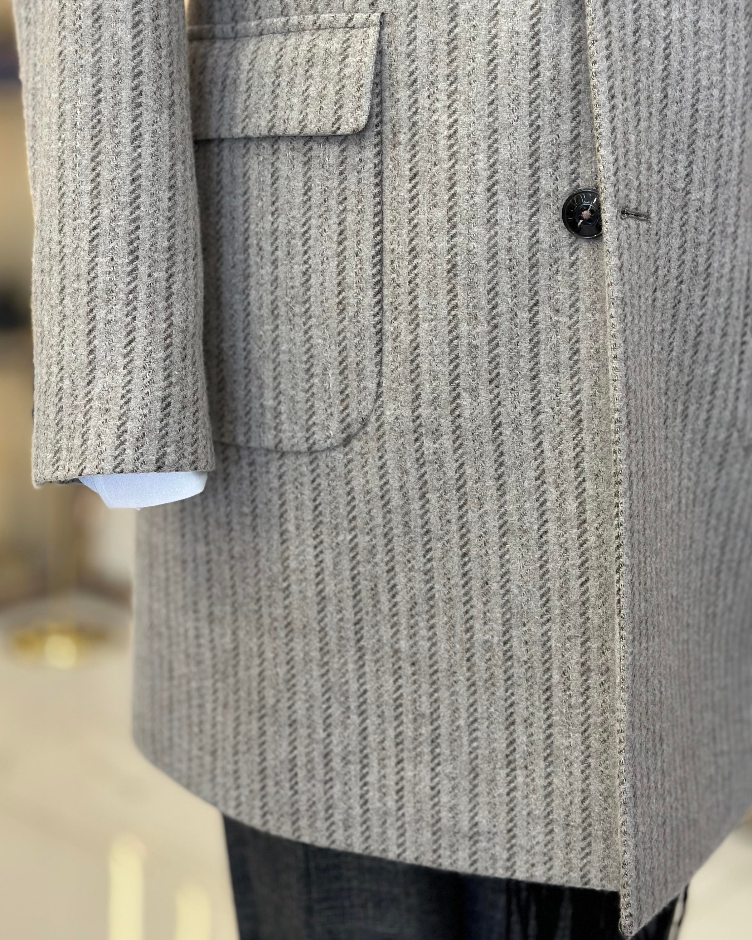 İtalyan stil slim fit sivri yaka yün karışımlı kaşe erkek kaban gri T11385