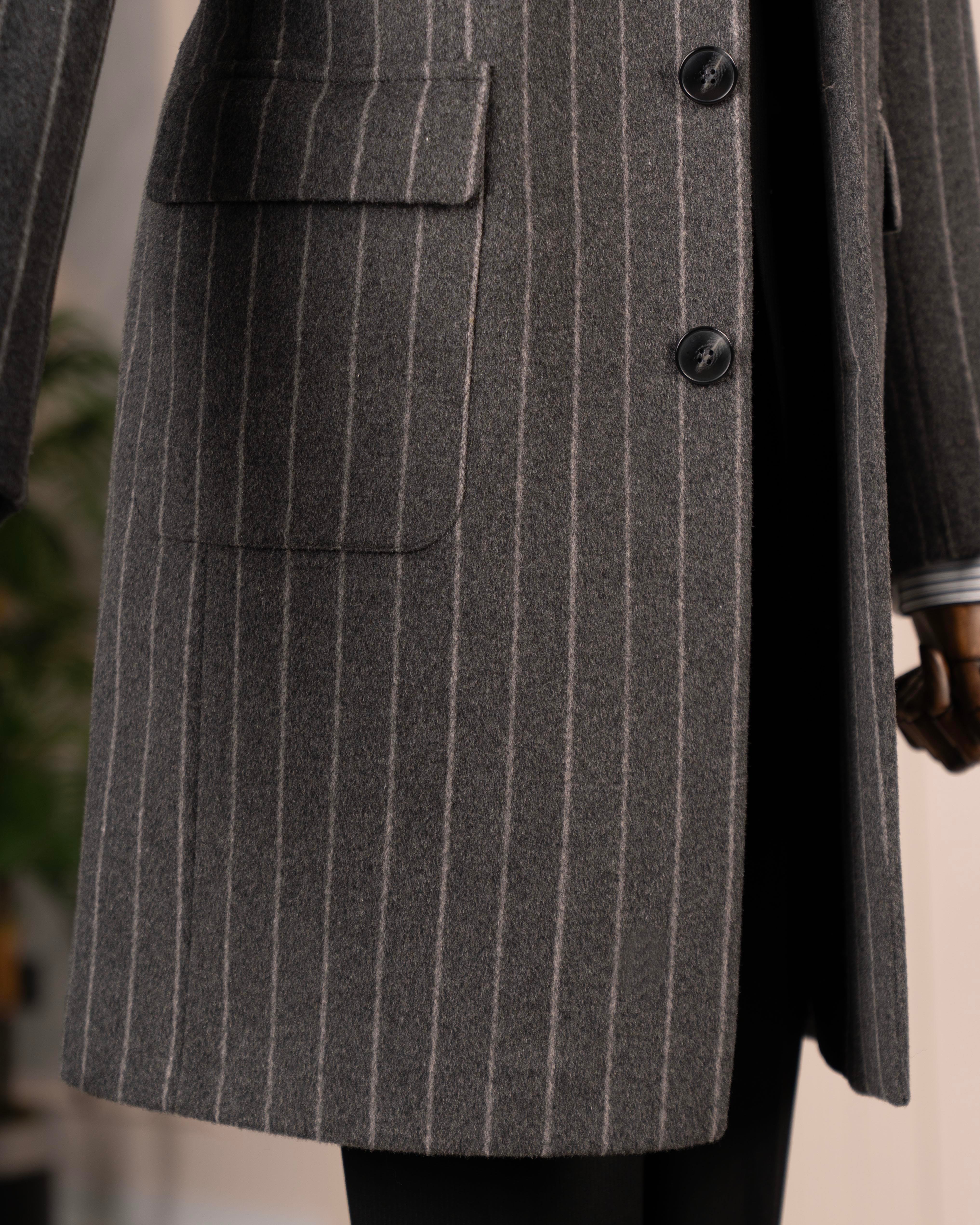 İtalyan stil slim fit sivri yaka yün karışımlı kaşe erkek kaban antrasit T14718