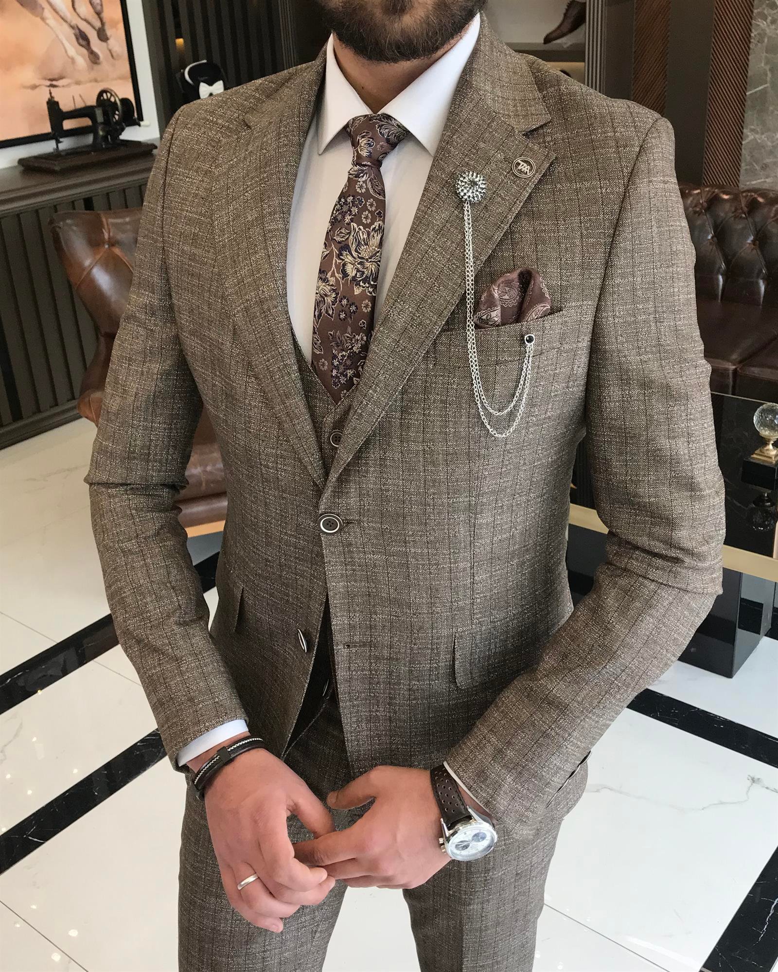 Italian style slim fit wool blended plaid jacket vest pant suit camel T9355