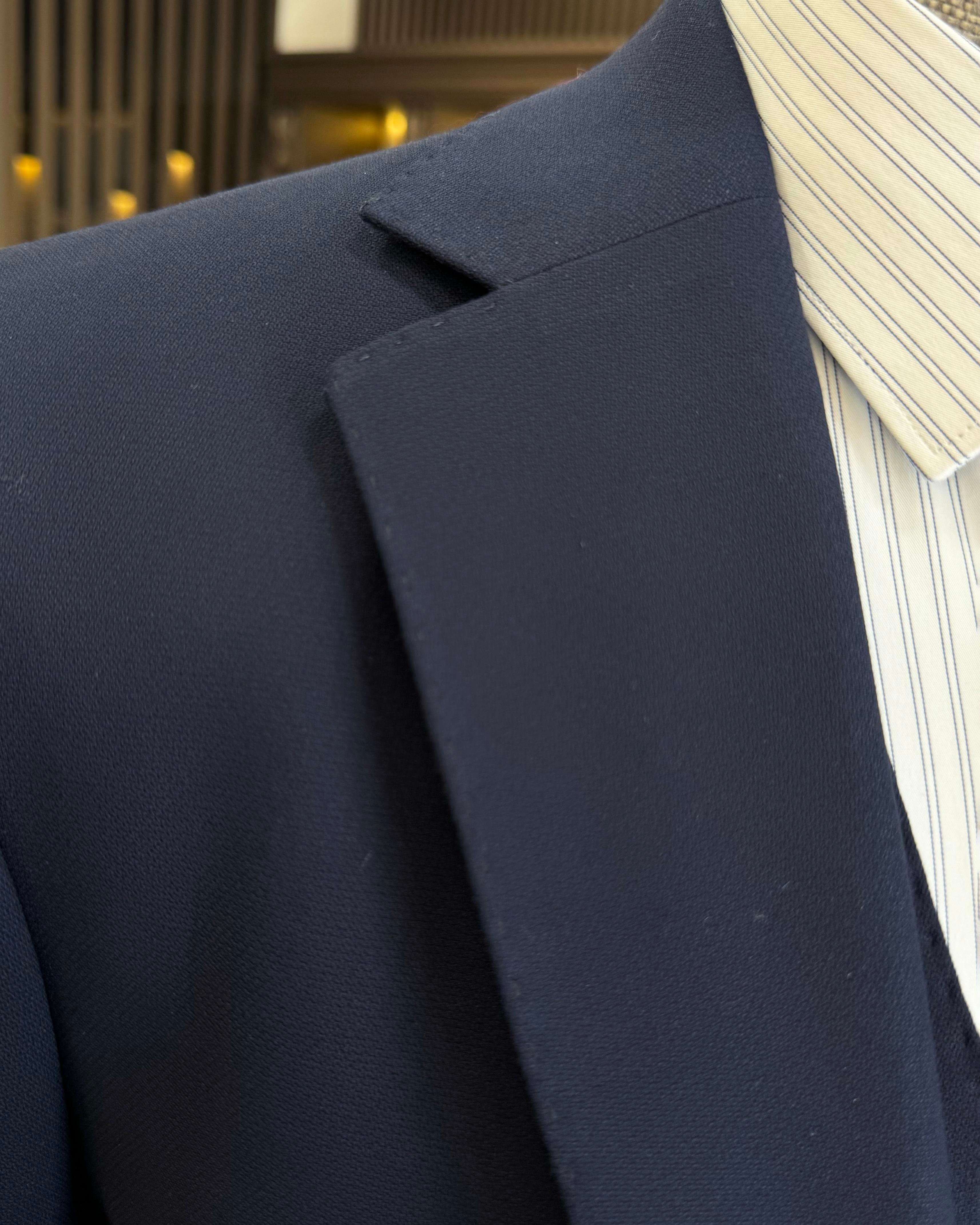 Classic cut jacket vest trousers men's suit navy blue T11103