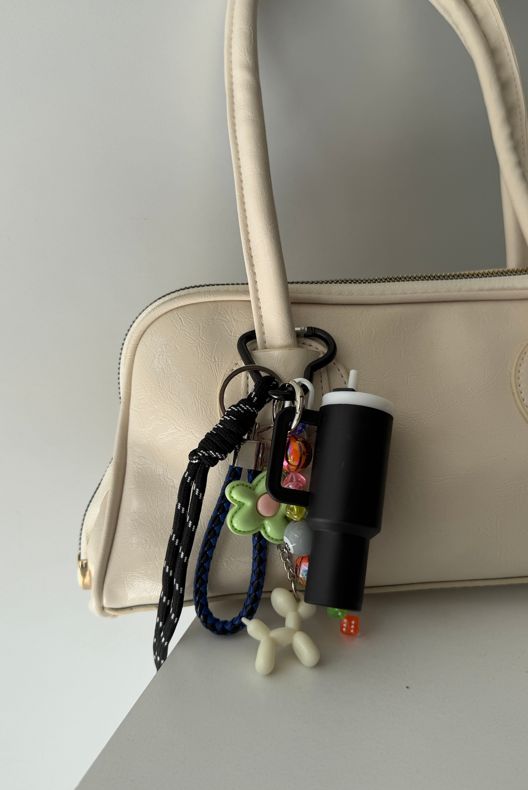 Çanta Aksesuar Charm SİYAH TERMOS