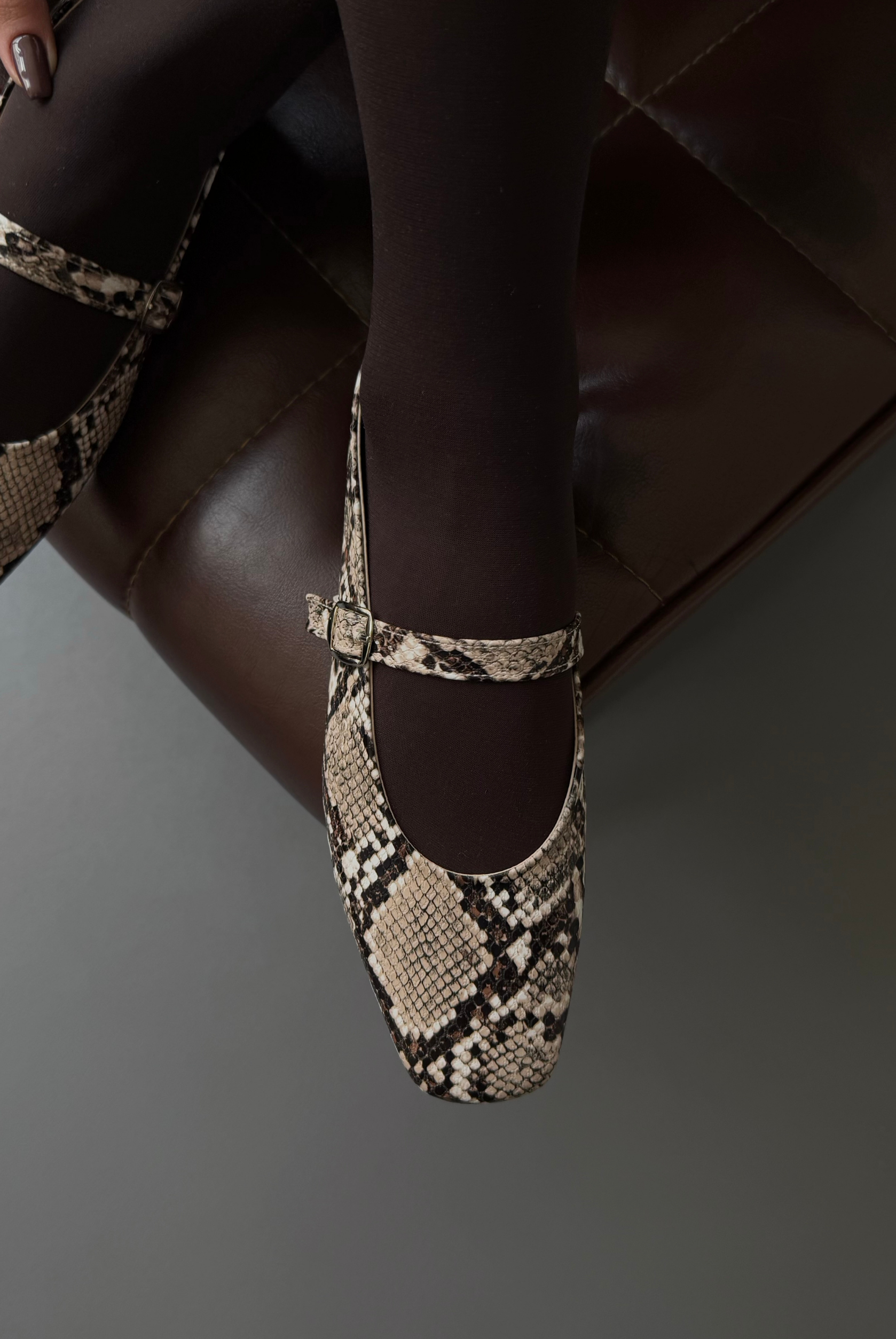 Kadın Babet BEJ YILAN