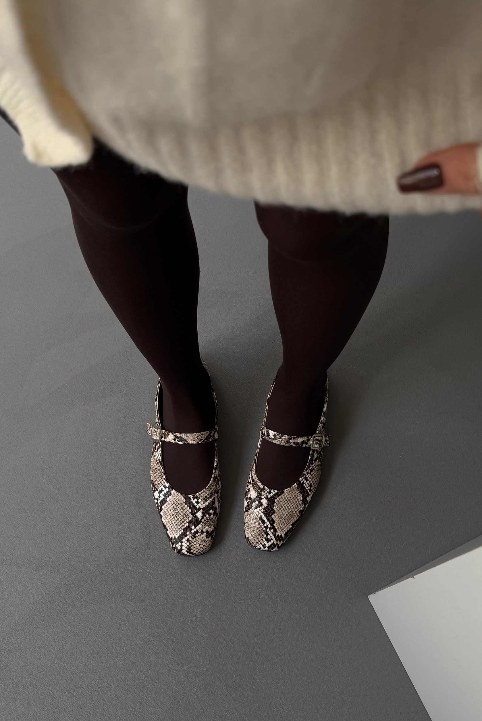 Kadın Babet BEJ YILAN