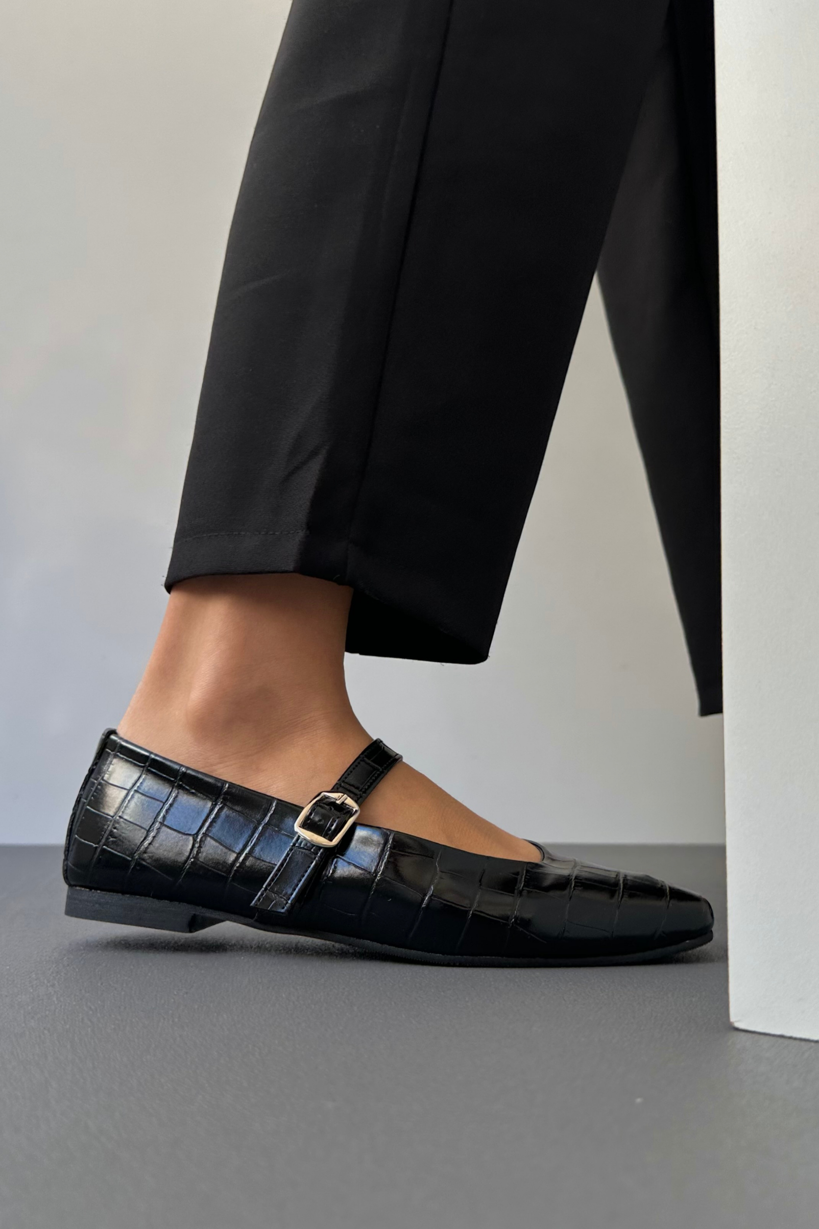 Kadın Babet SİYAH CROCO