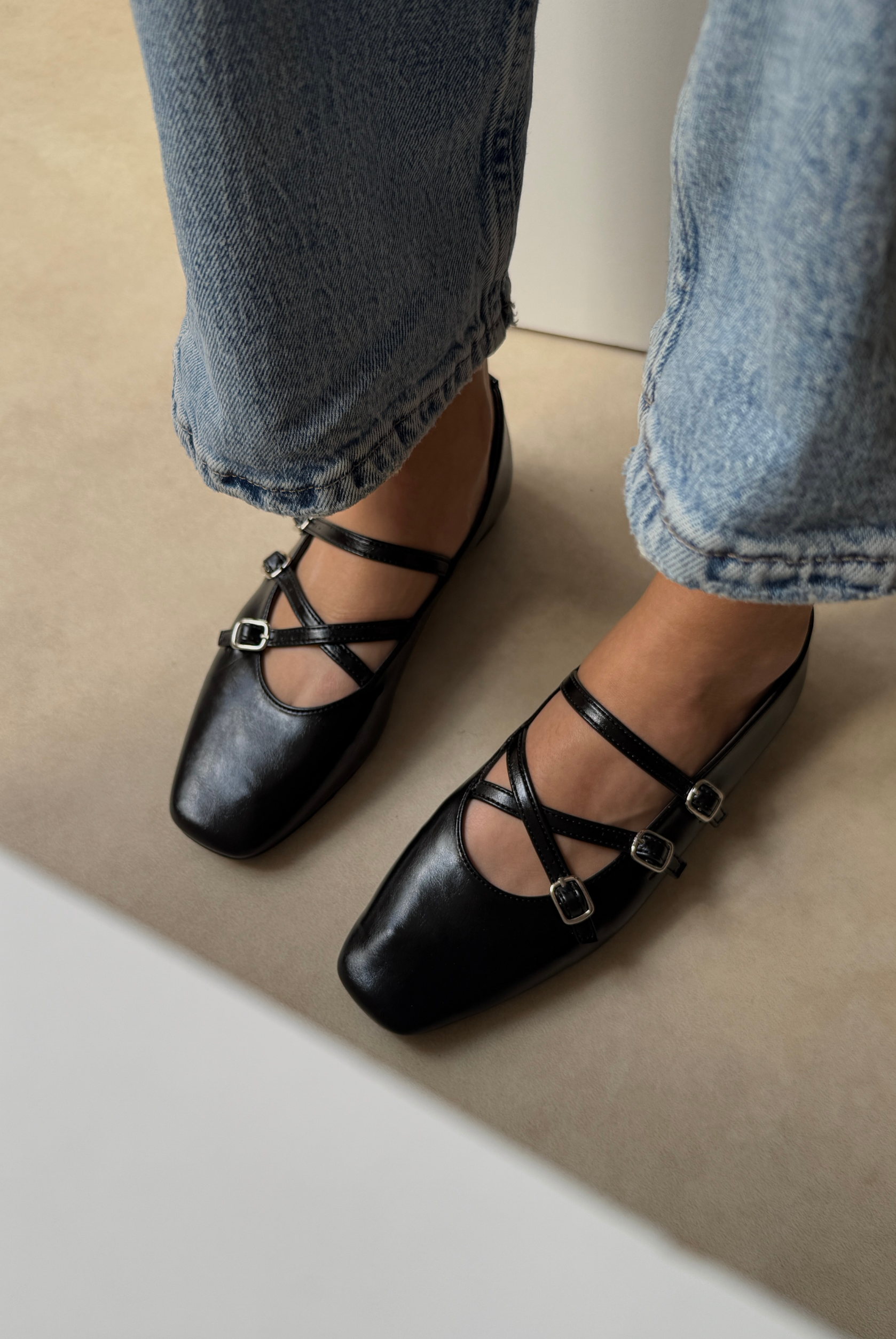 Kadın Babet SİYAH RUGAN