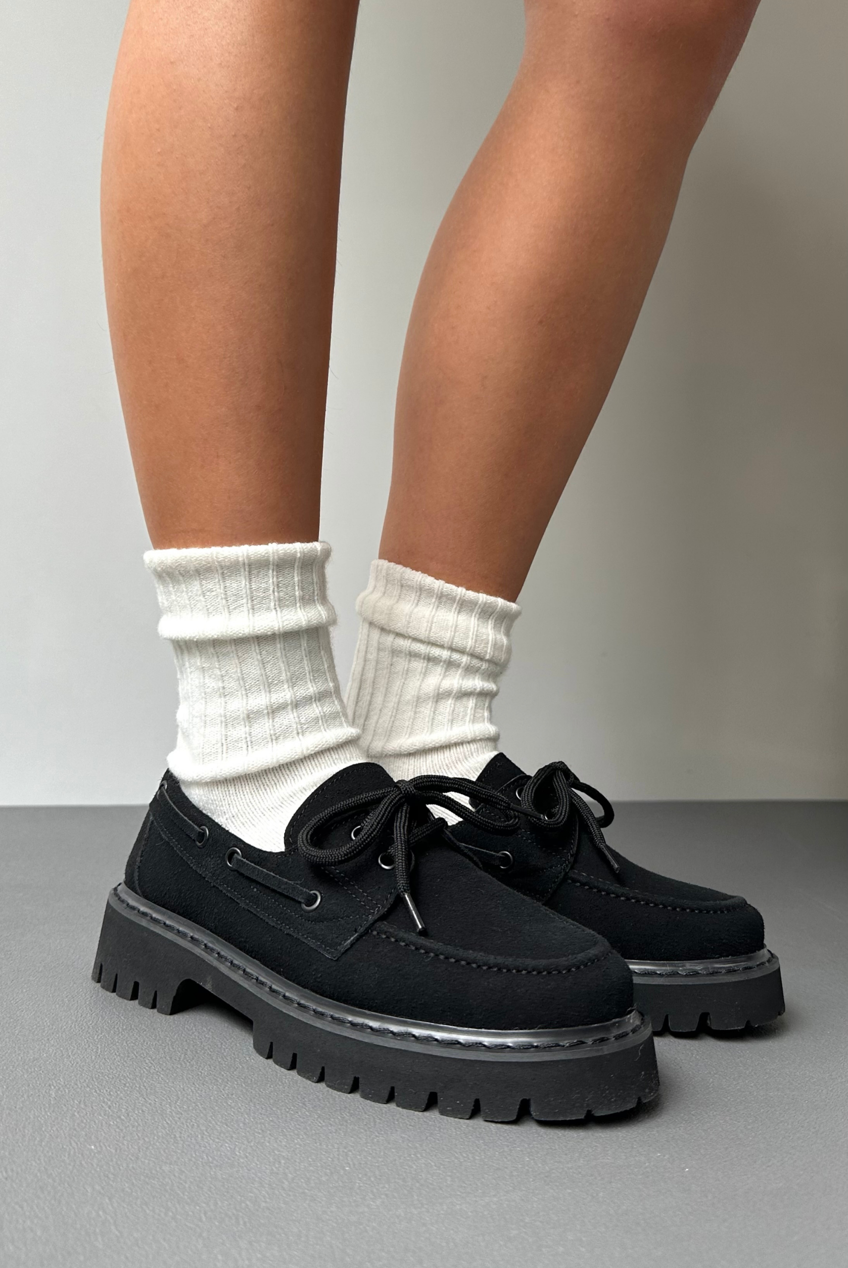 Kadın Bağcıklı Loafer SİYAH SÜET