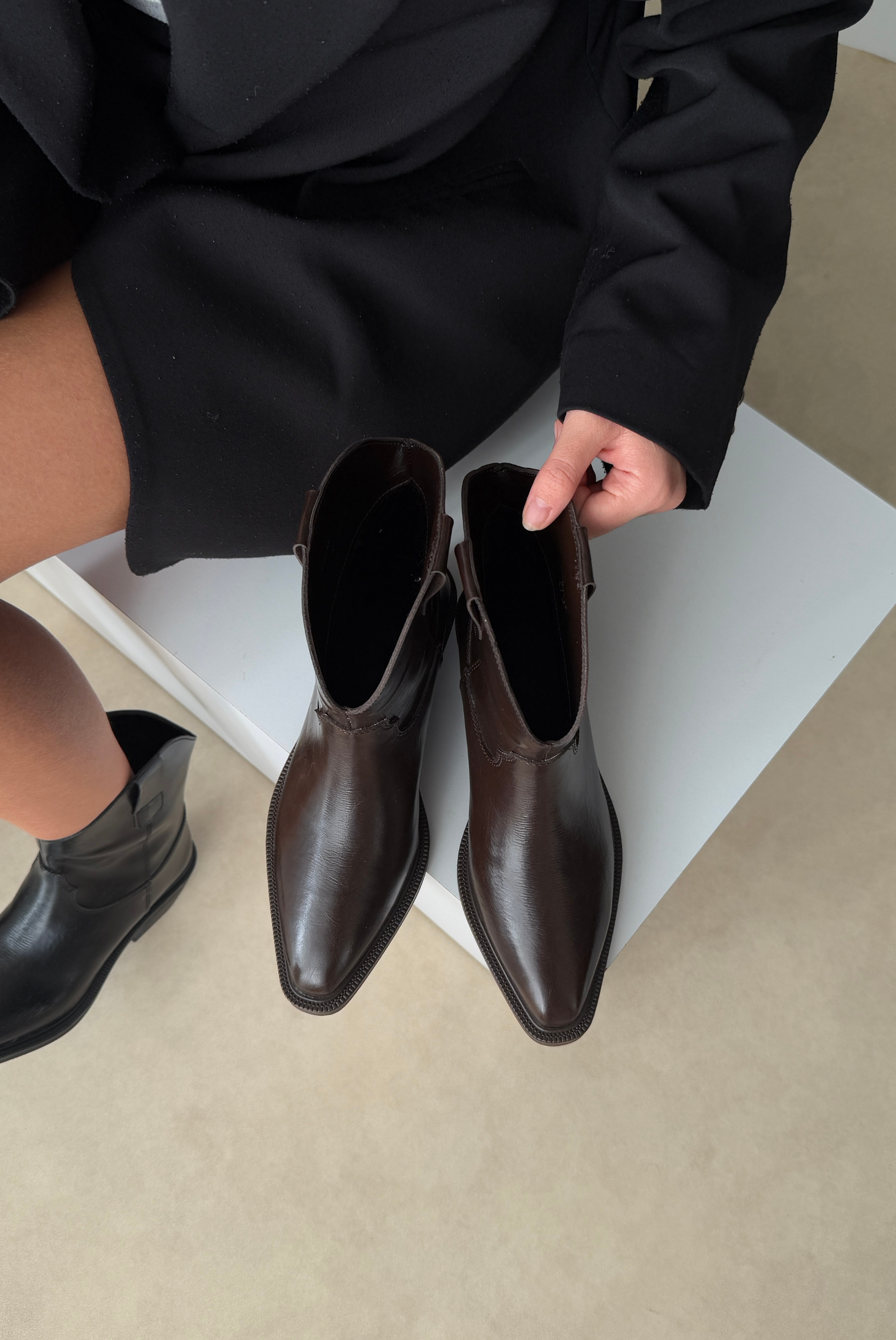 Kadın Bot ACI KAHVE