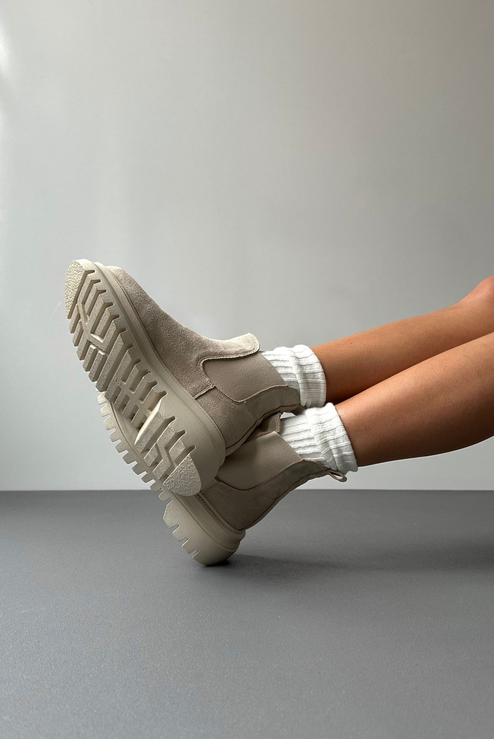 Kadın Bot BEJ SÜET