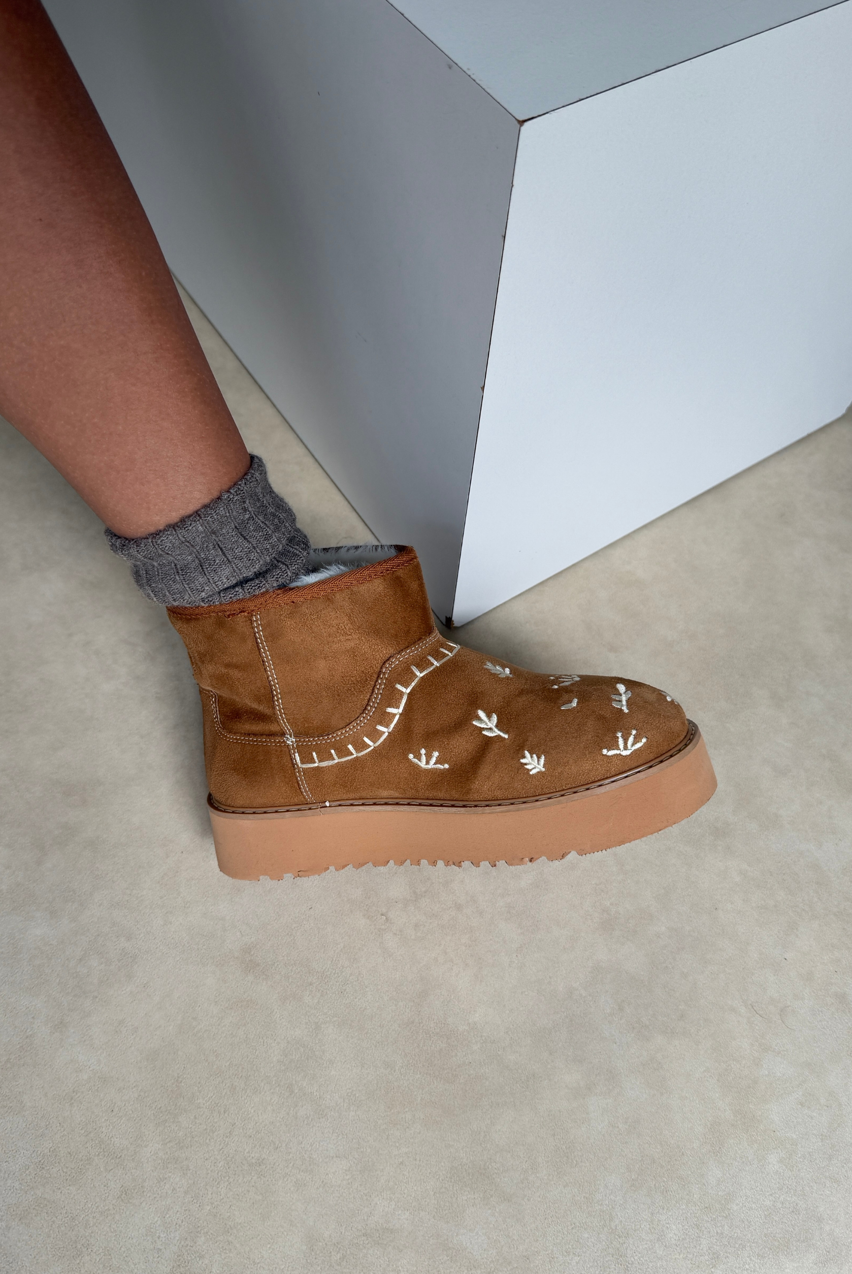 Kadın Bot CAMEL SÜET