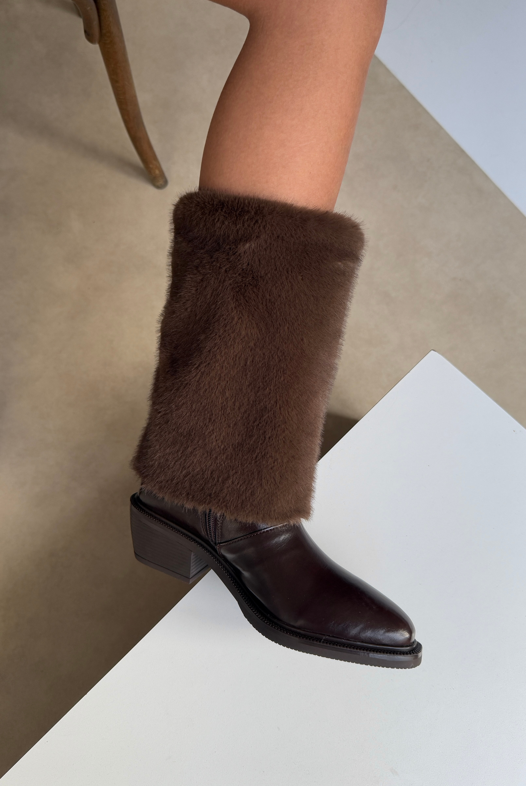 Kadın Bot KAHVE RUGAN