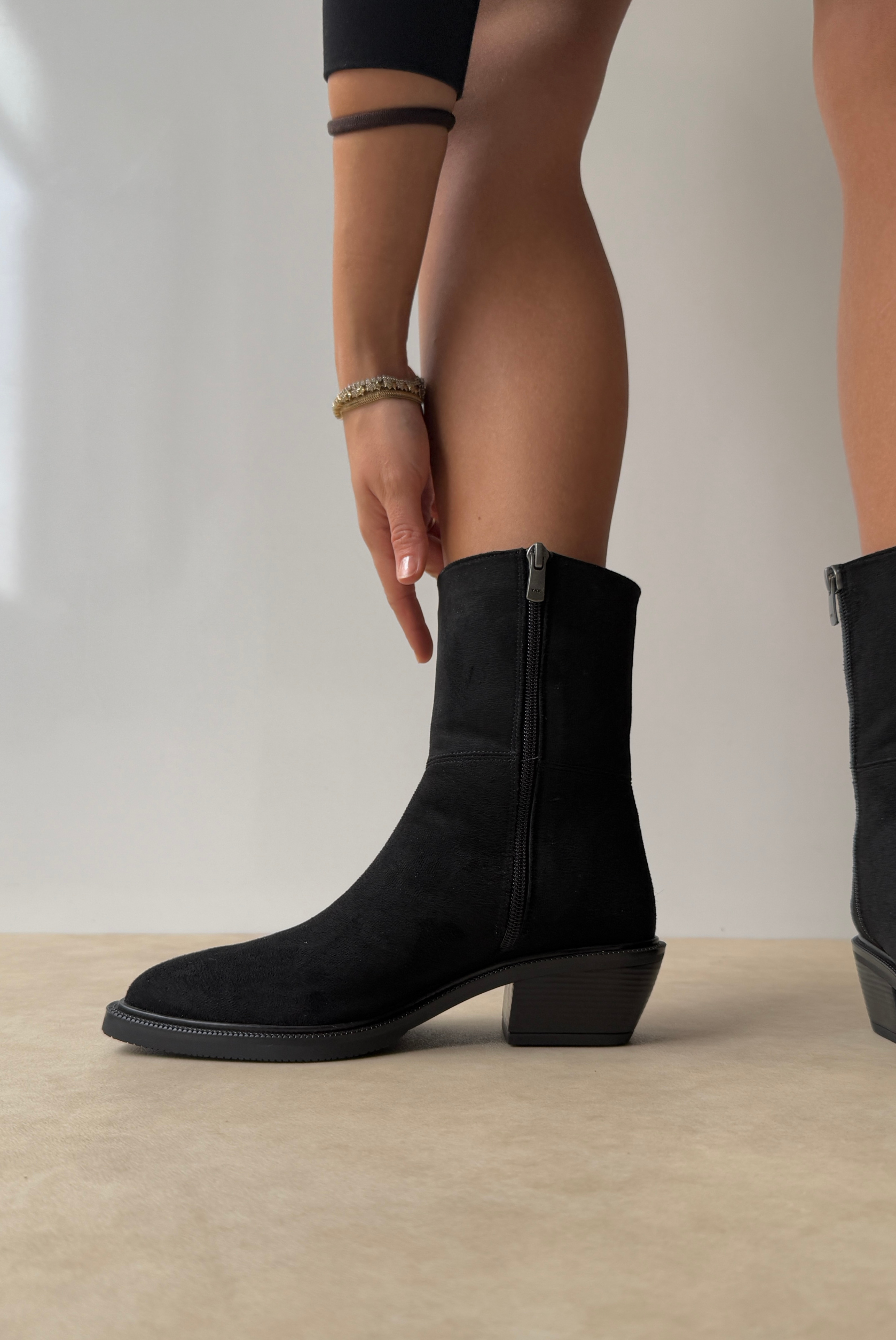 Kadın Bot SİYAH SÜET