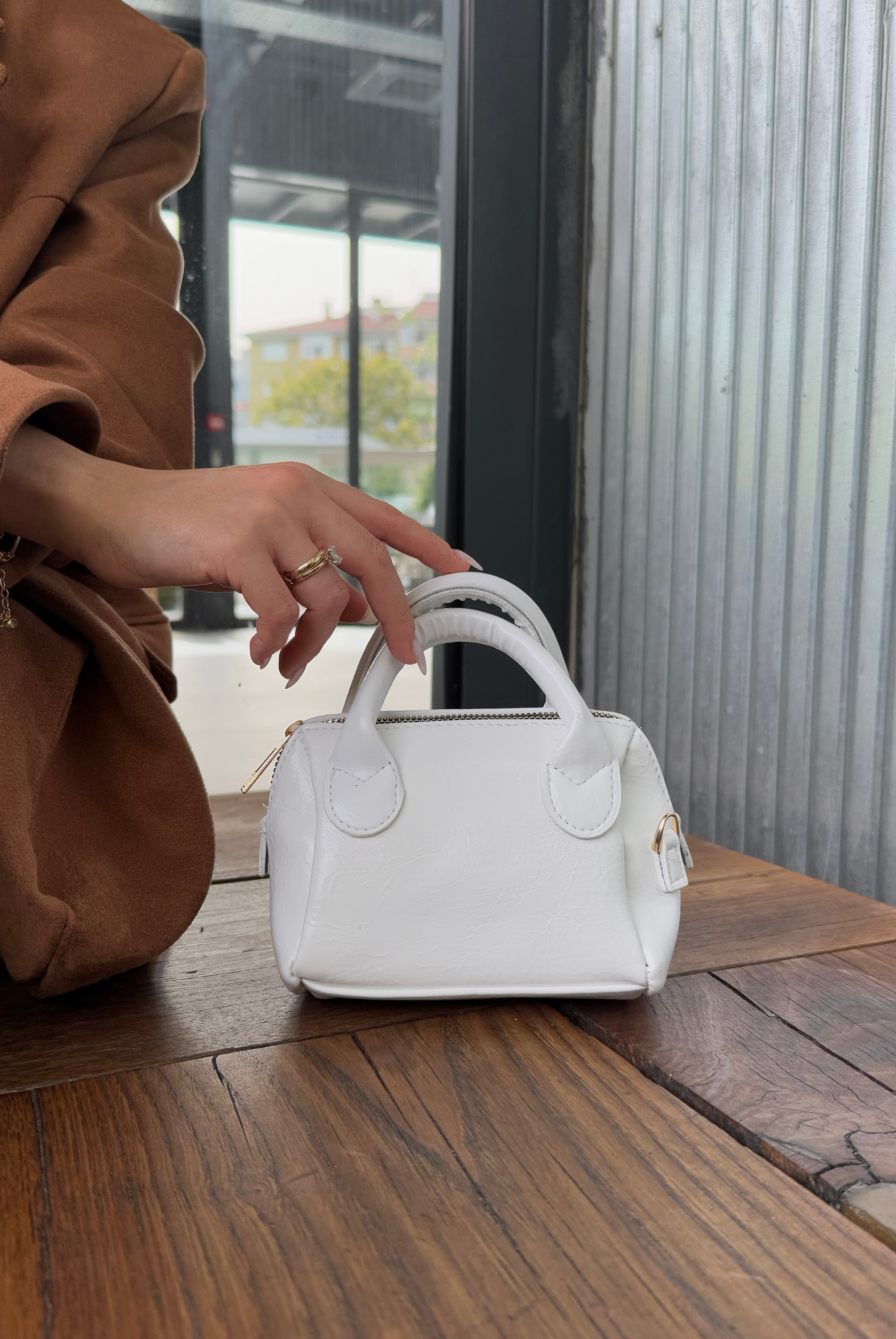 Kadın El ve Omuz Çantası BEYAZ