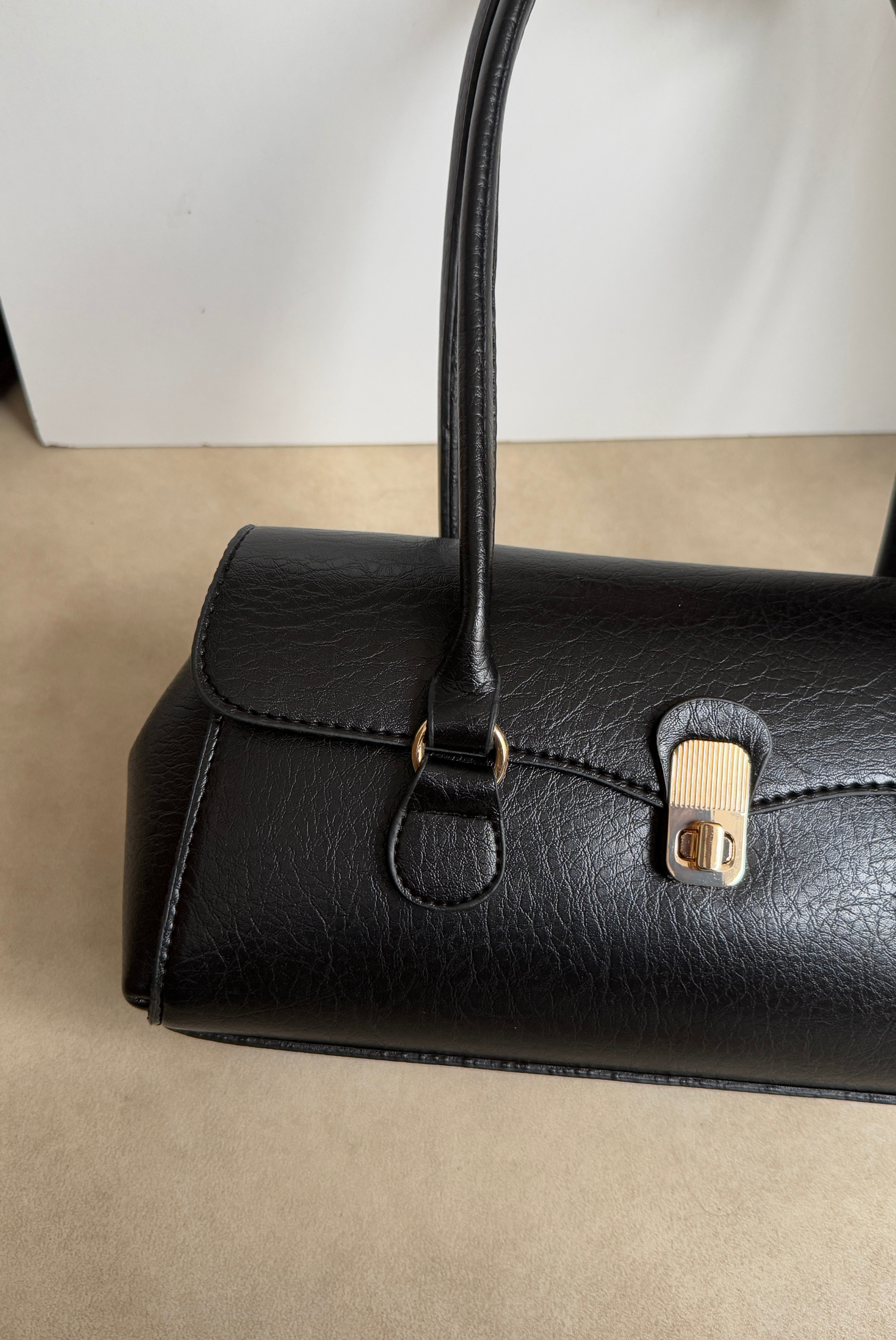 Kadın El ve Omuz Çantası SİYAH