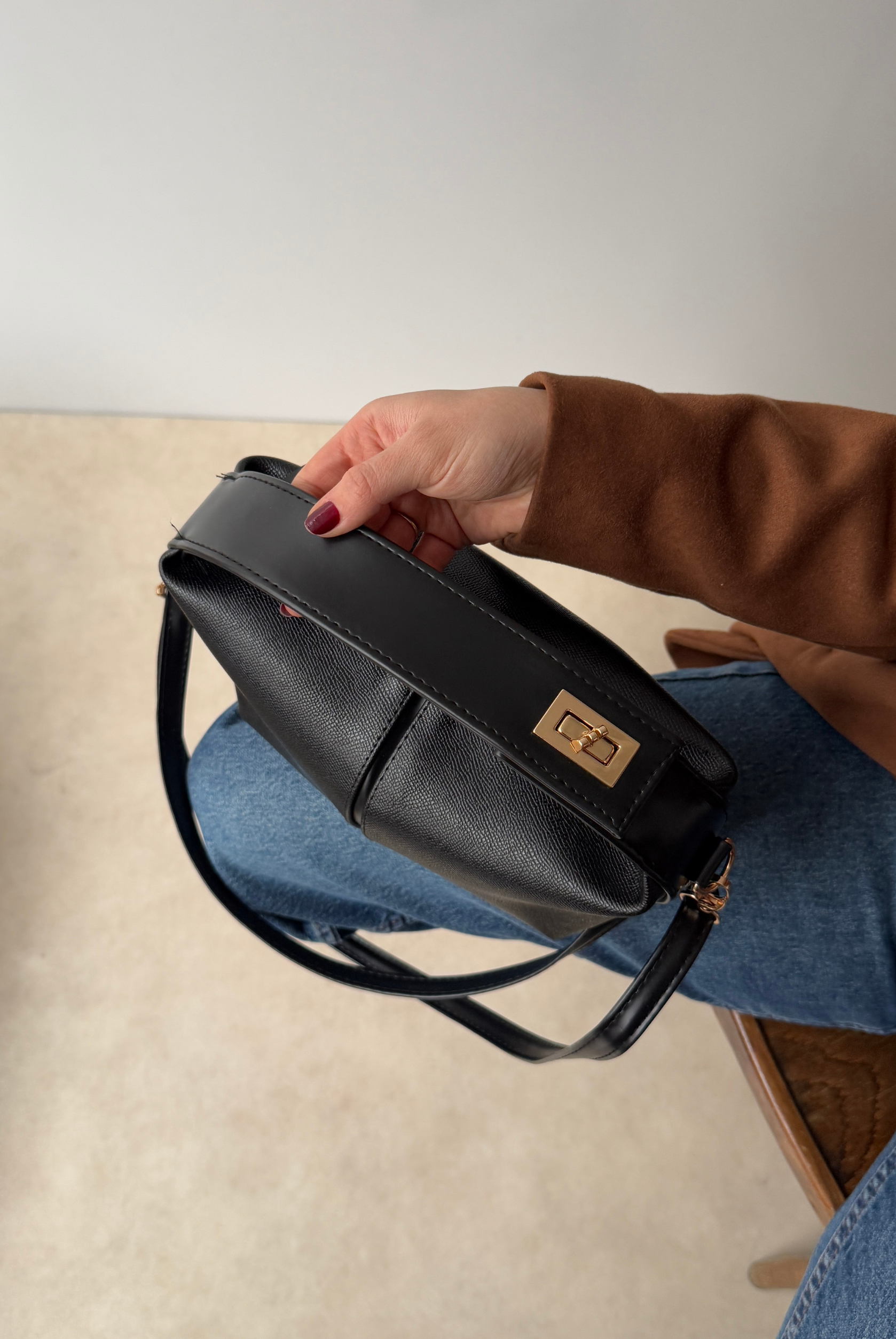 Kadın El ve Omuz Çantası SİYAH