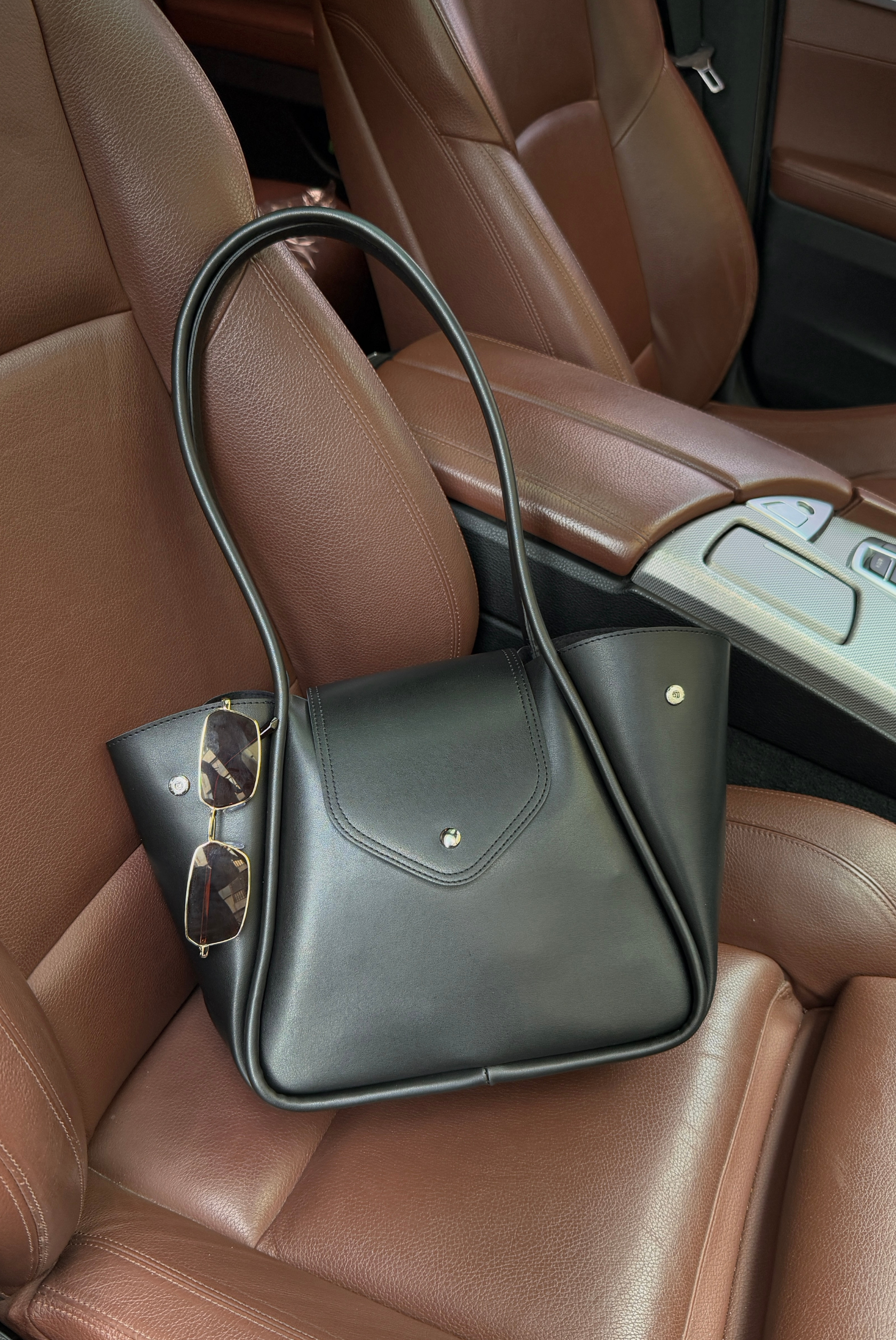 Kadın El ve Omuz Çantası SİYAH