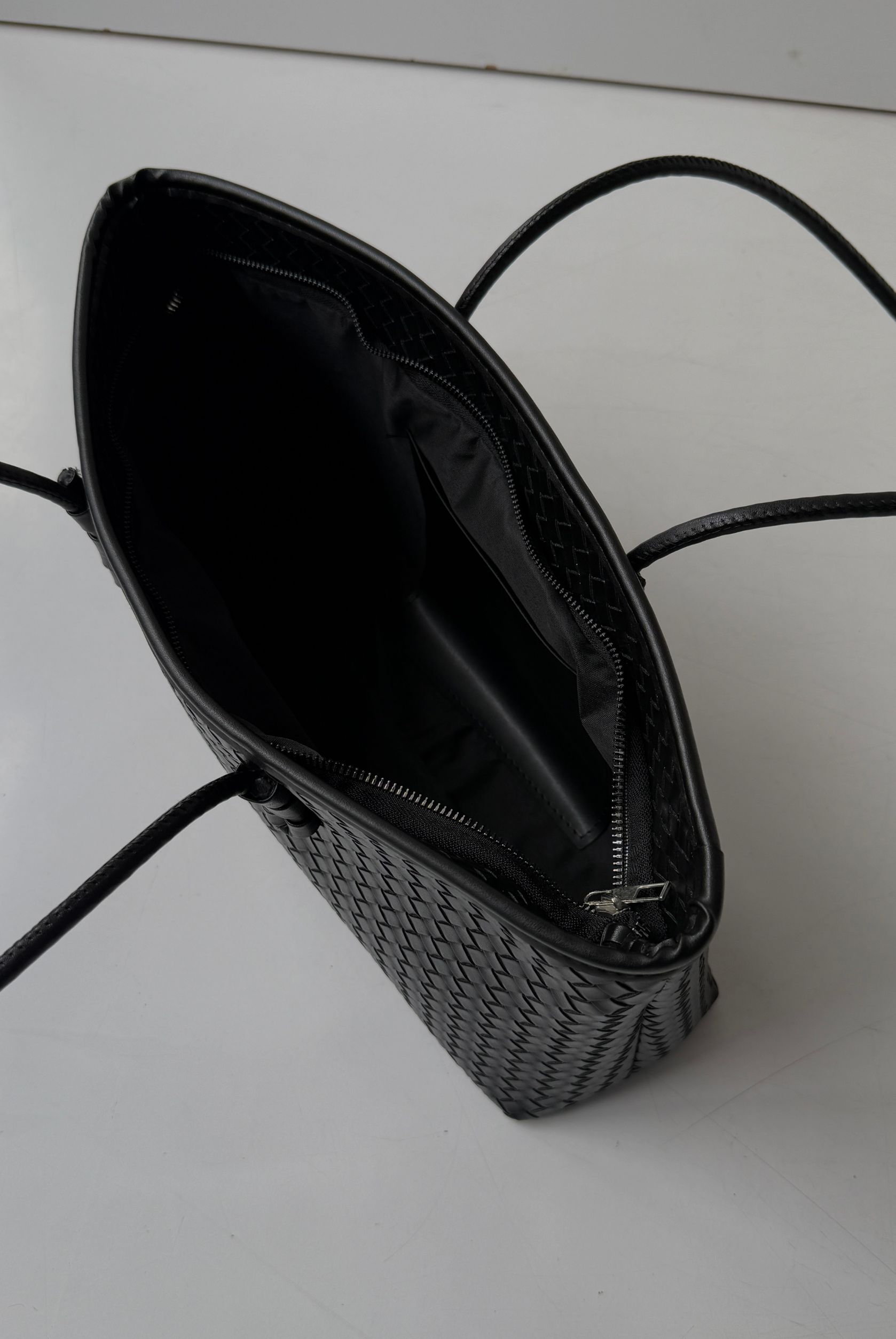 Kadın El ve Omuz Çantası SİYAH