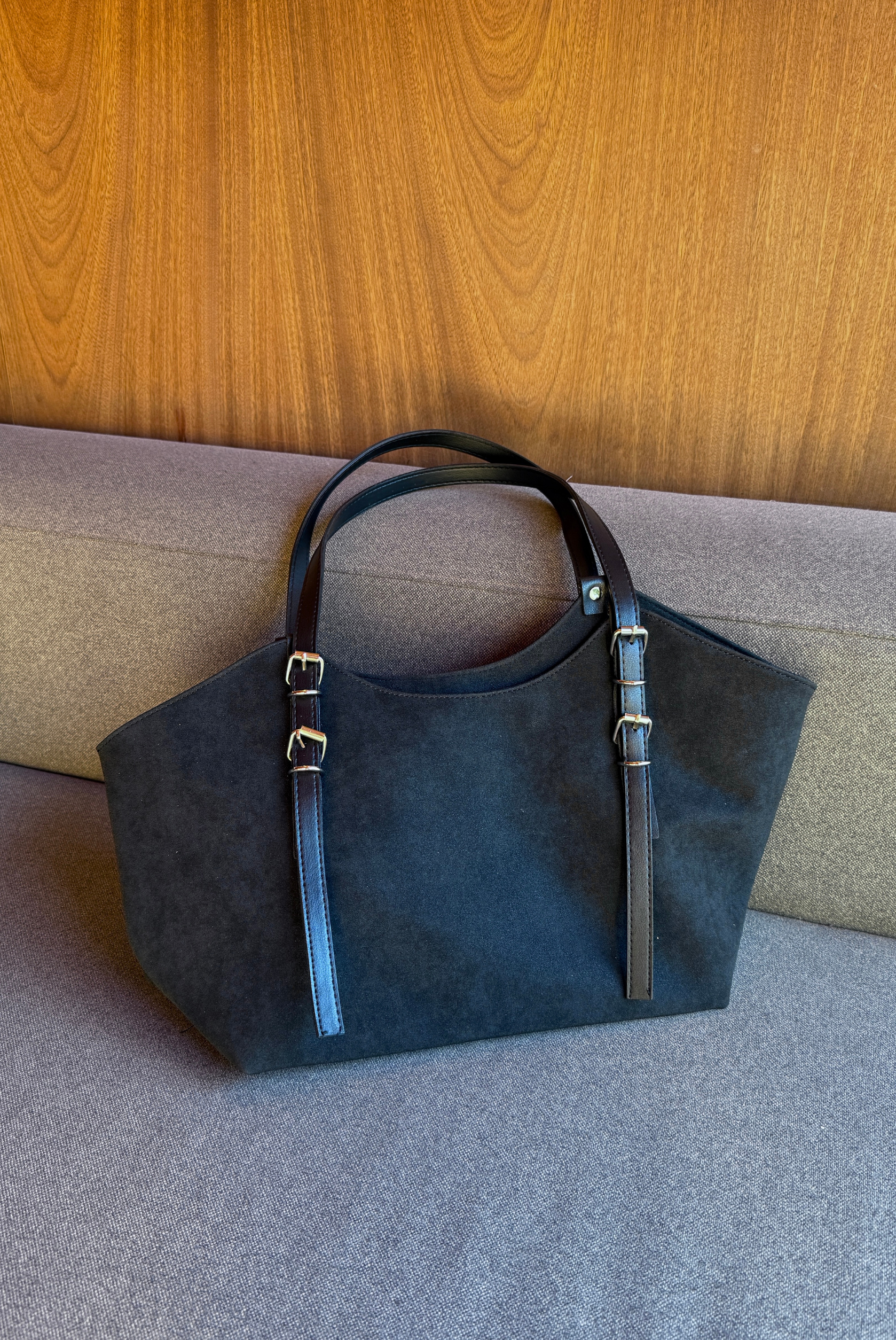 Kadın El ve Omuz Çantası SİYAH SÜET