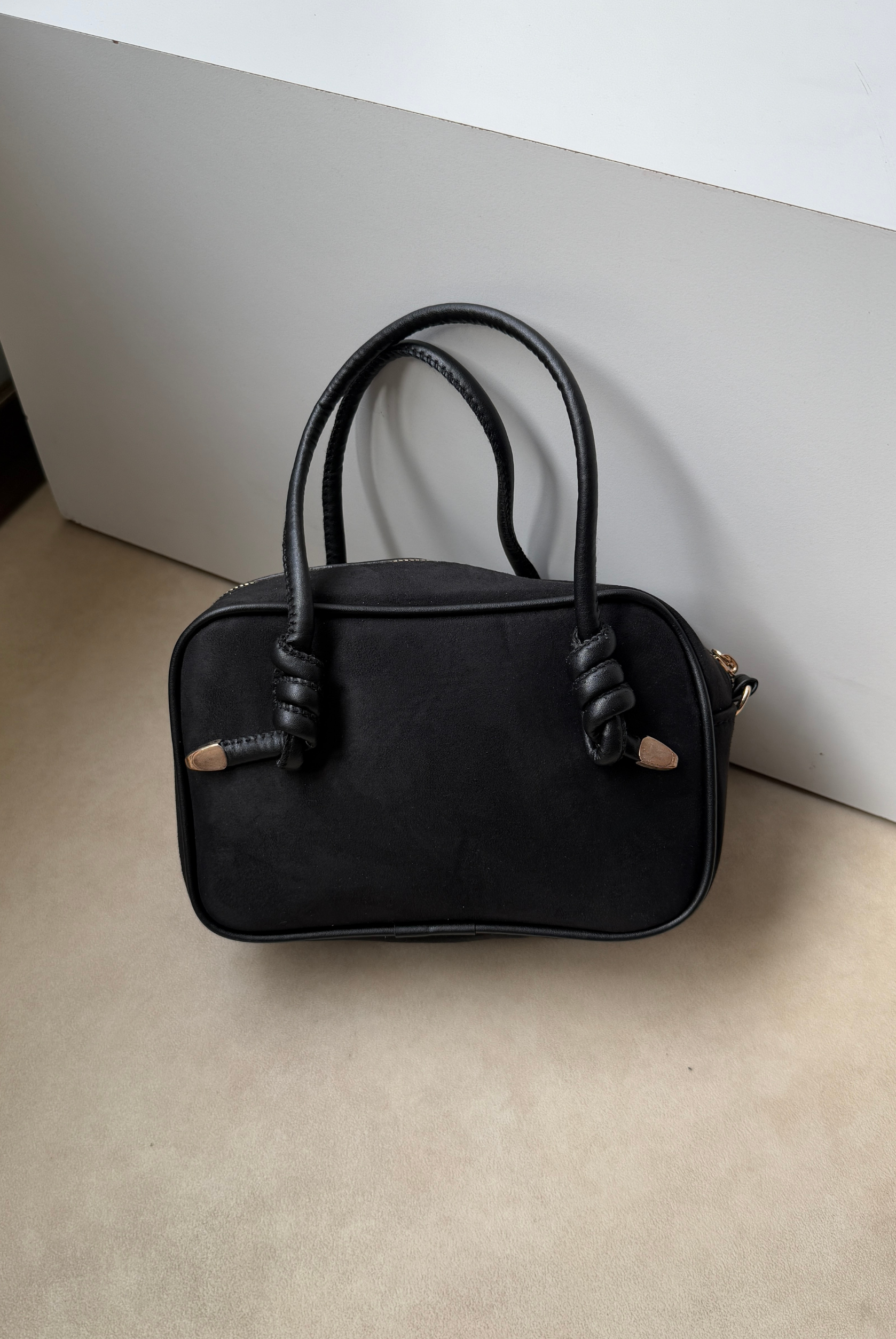 Kadın El ve Omuz Çantası SİYAH SÜET