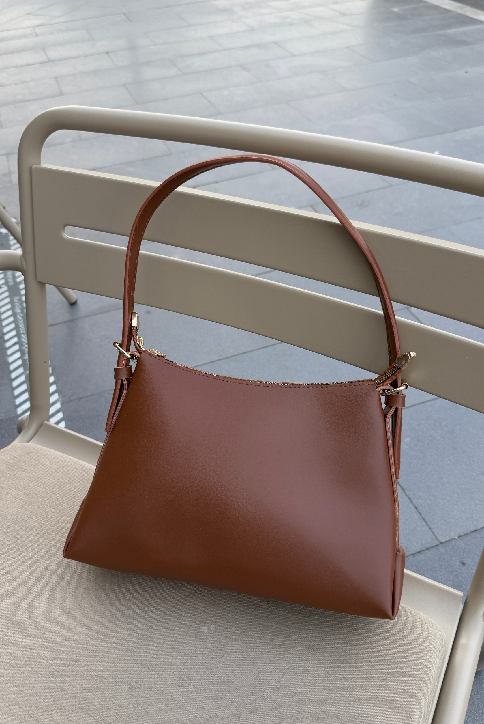 Kadın El ve Omuz Çantası TABA