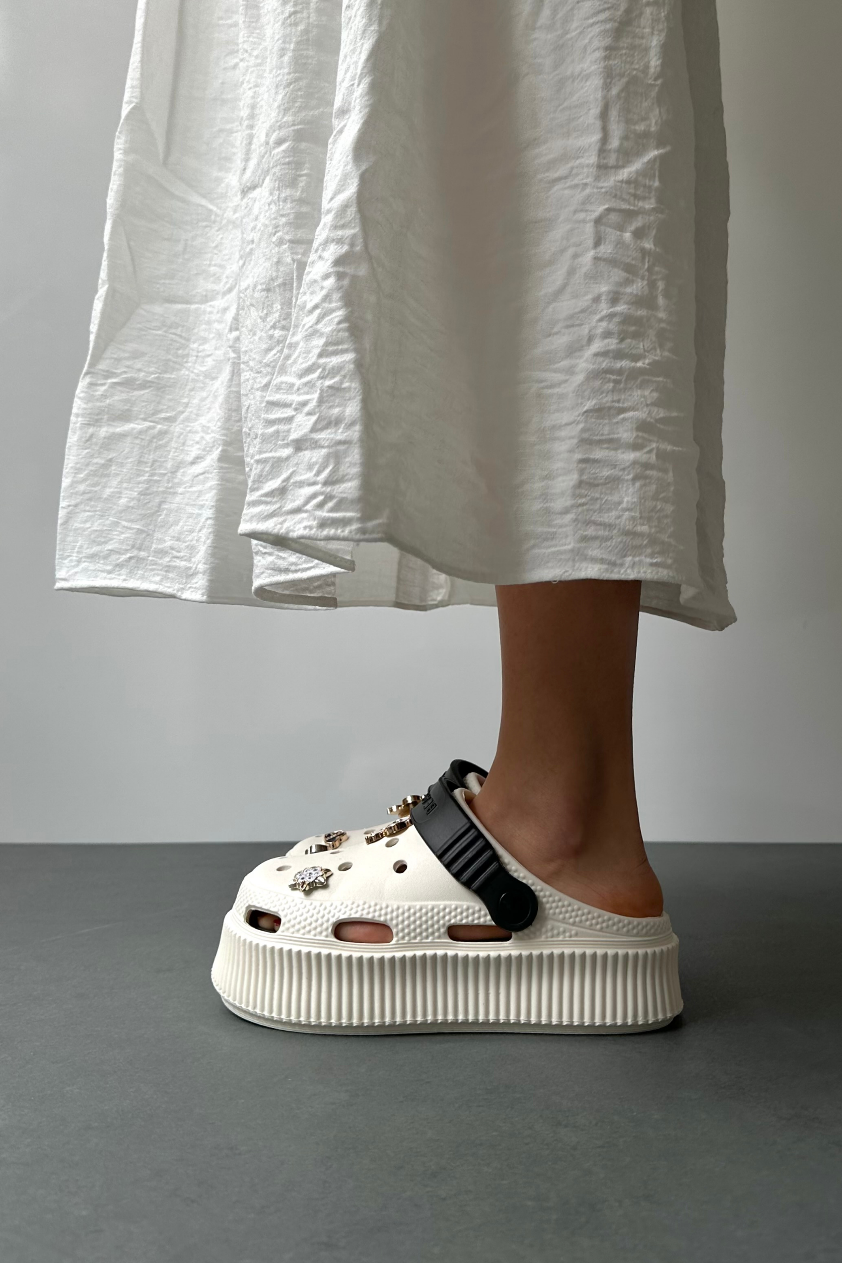 Kadın Eva Terlik Taşlı KREM SİYAH