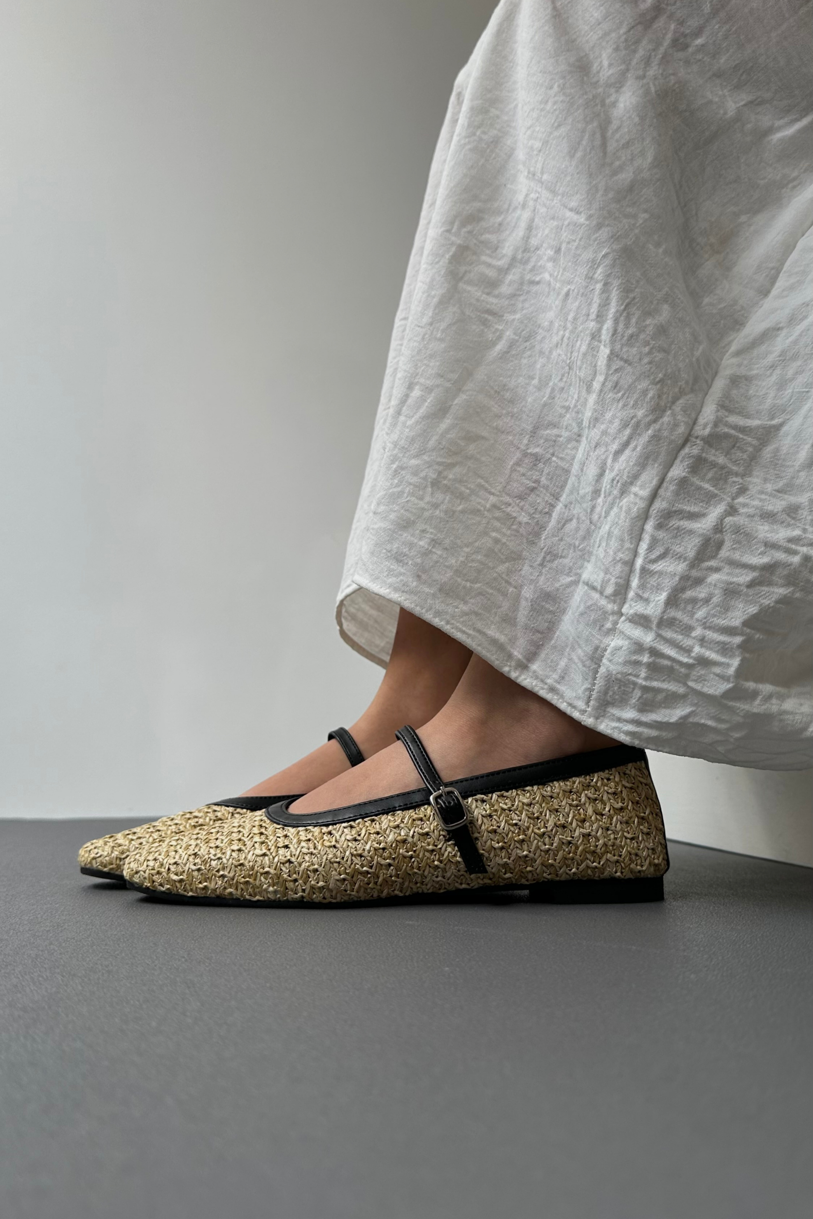 Kadın Hasır Babet SİYAH