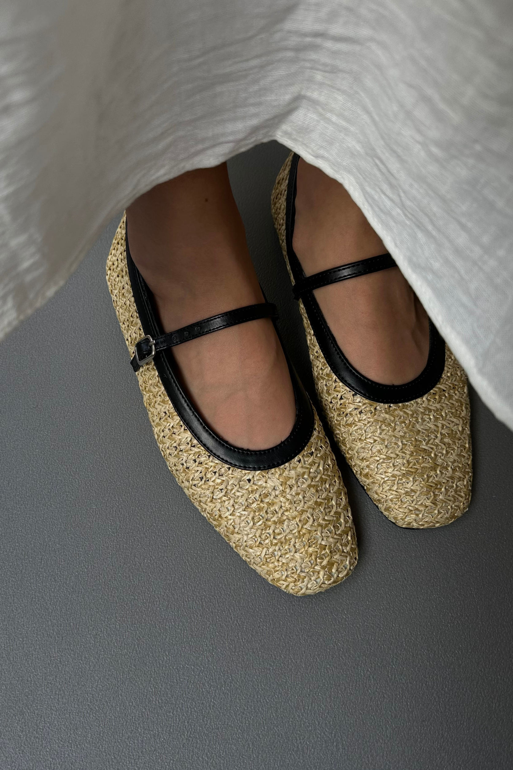 Kadın Hasır Babet SİYAH