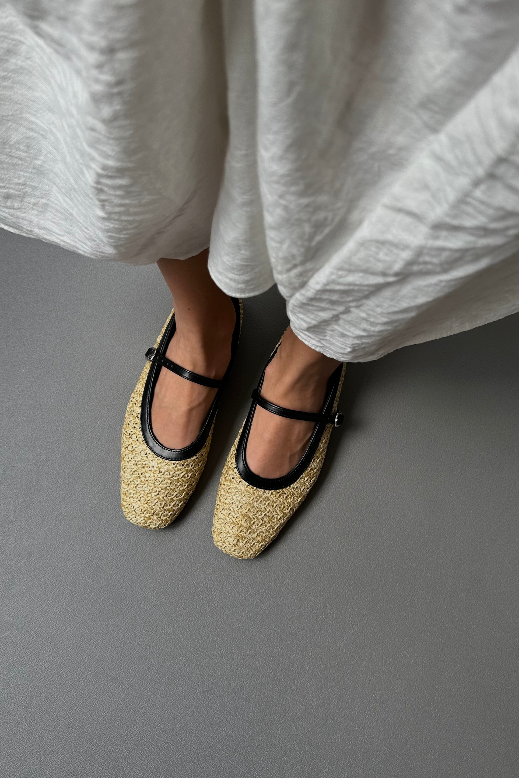 Kadın Hasır Babet SİYAH