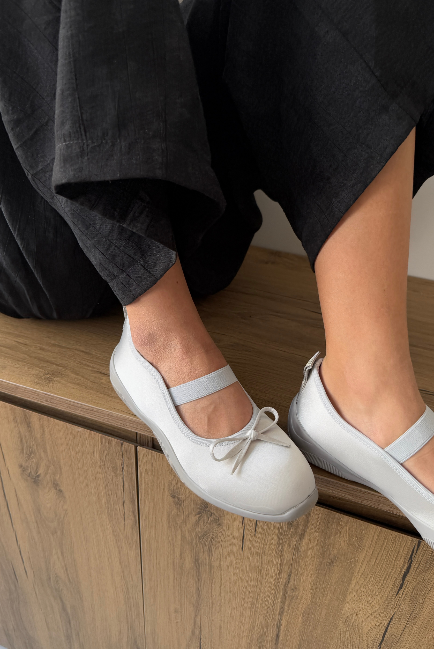 Kadın Lastikli Babet SİLVER SATEN