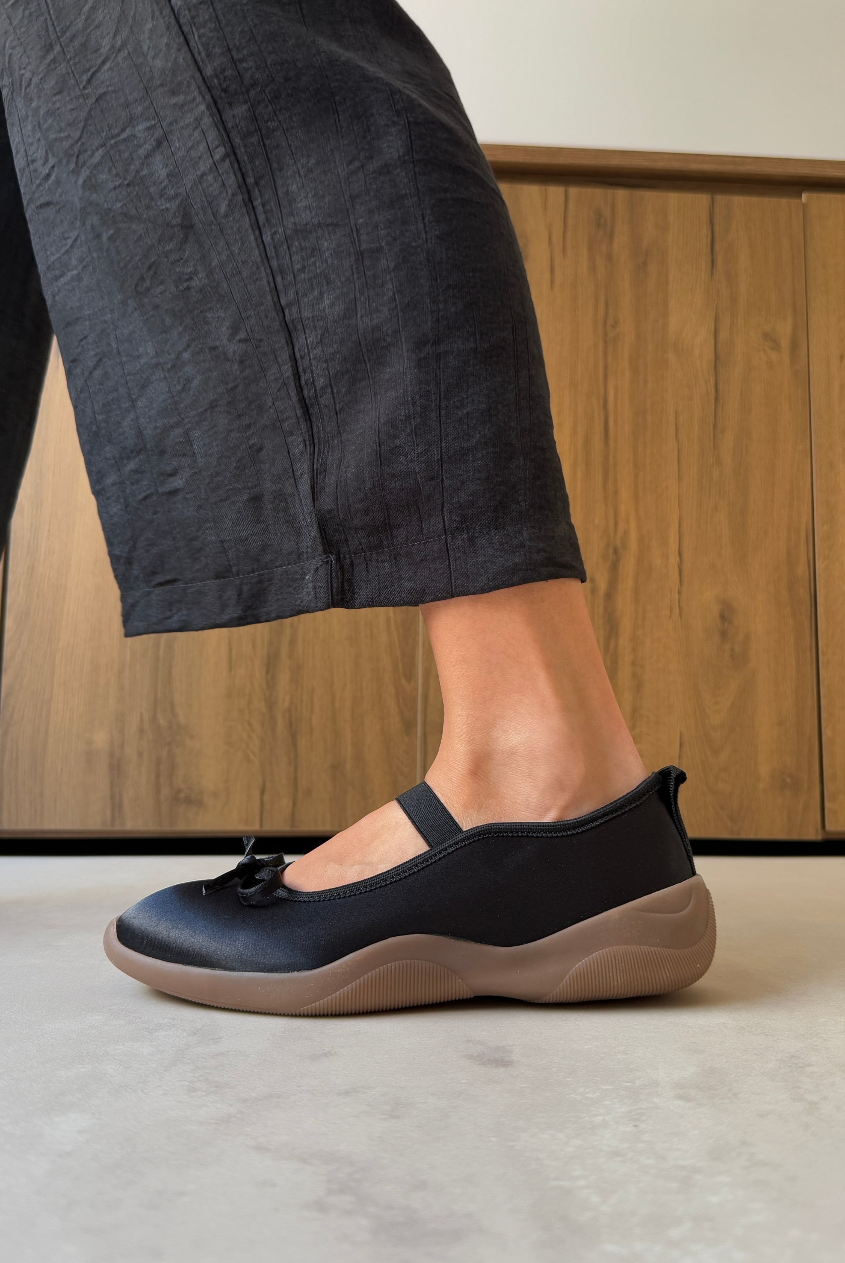 Kadın Lastikli Babet SİYAH SATEN