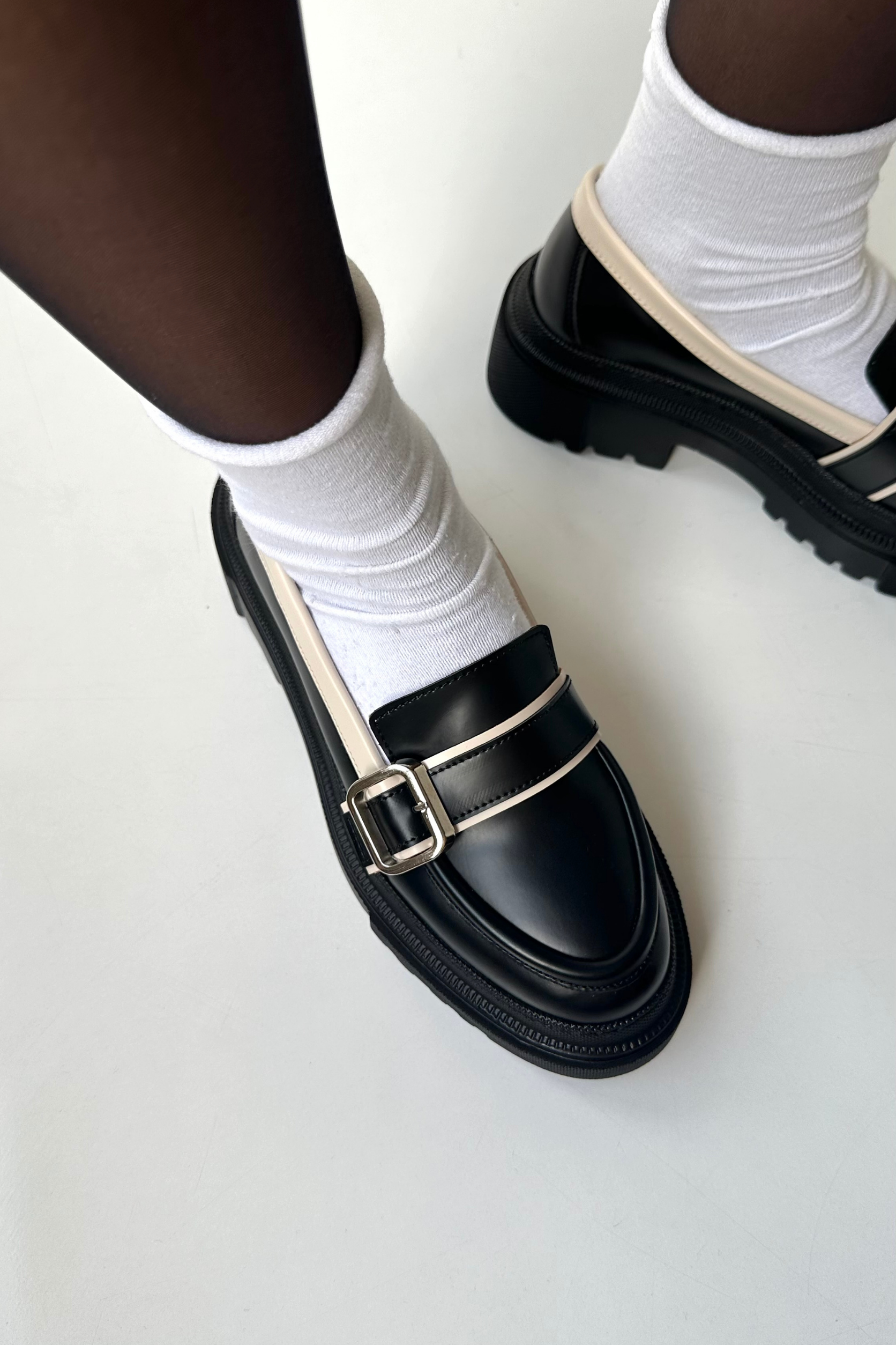 Kadın Loafer Ayakkabı SİYAH BEJ