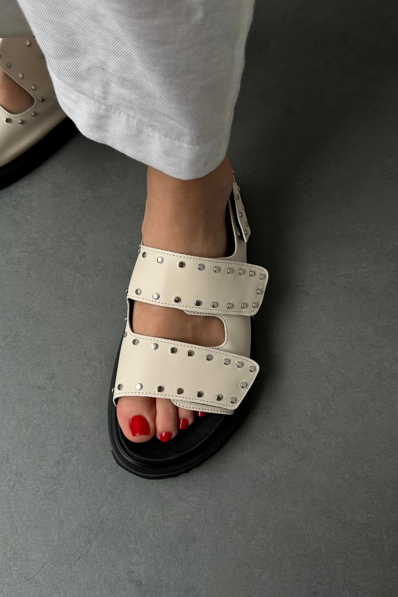 Kadın Sandalet BEJ TAŞLI