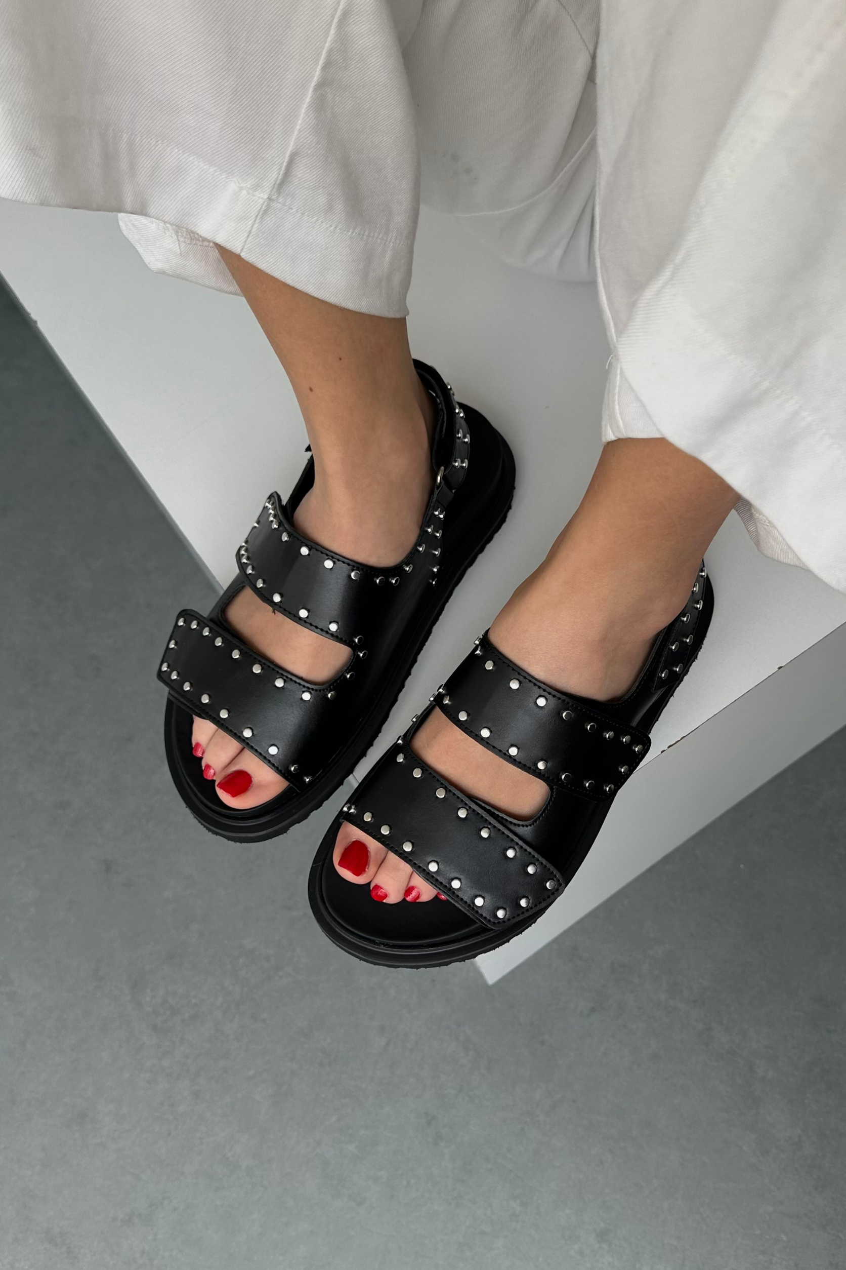 Kadın Sandalet MAT TAŞLI SİYAH