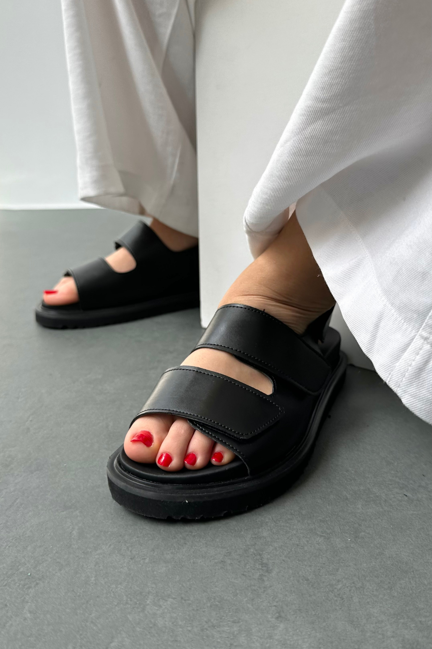 Kadın Sandalet SİYAH