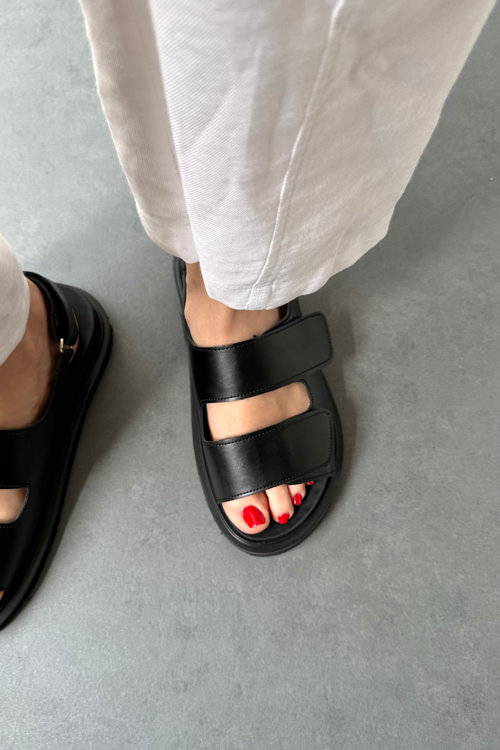 Kadın Sandalet SİYAH