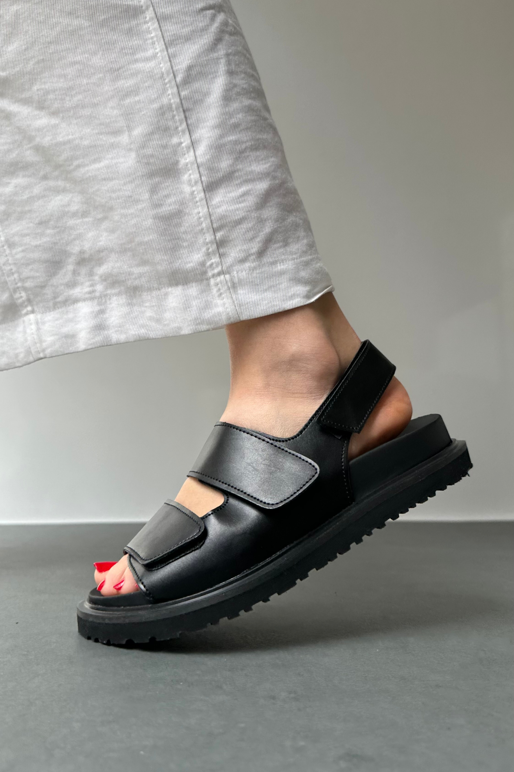 Kadın Sandalet SİYAH