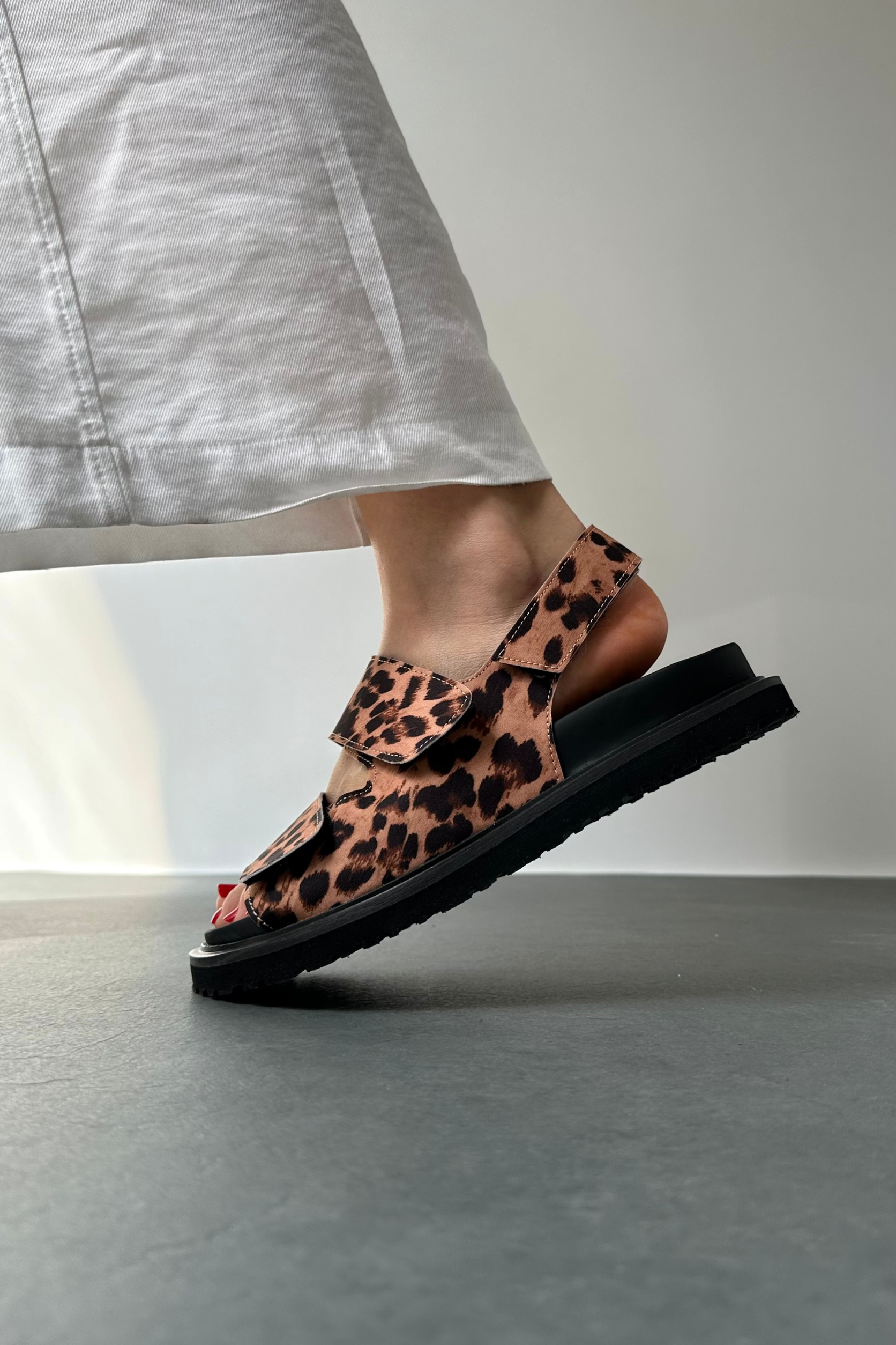 Kadın Sandalet TABA LEOPAR