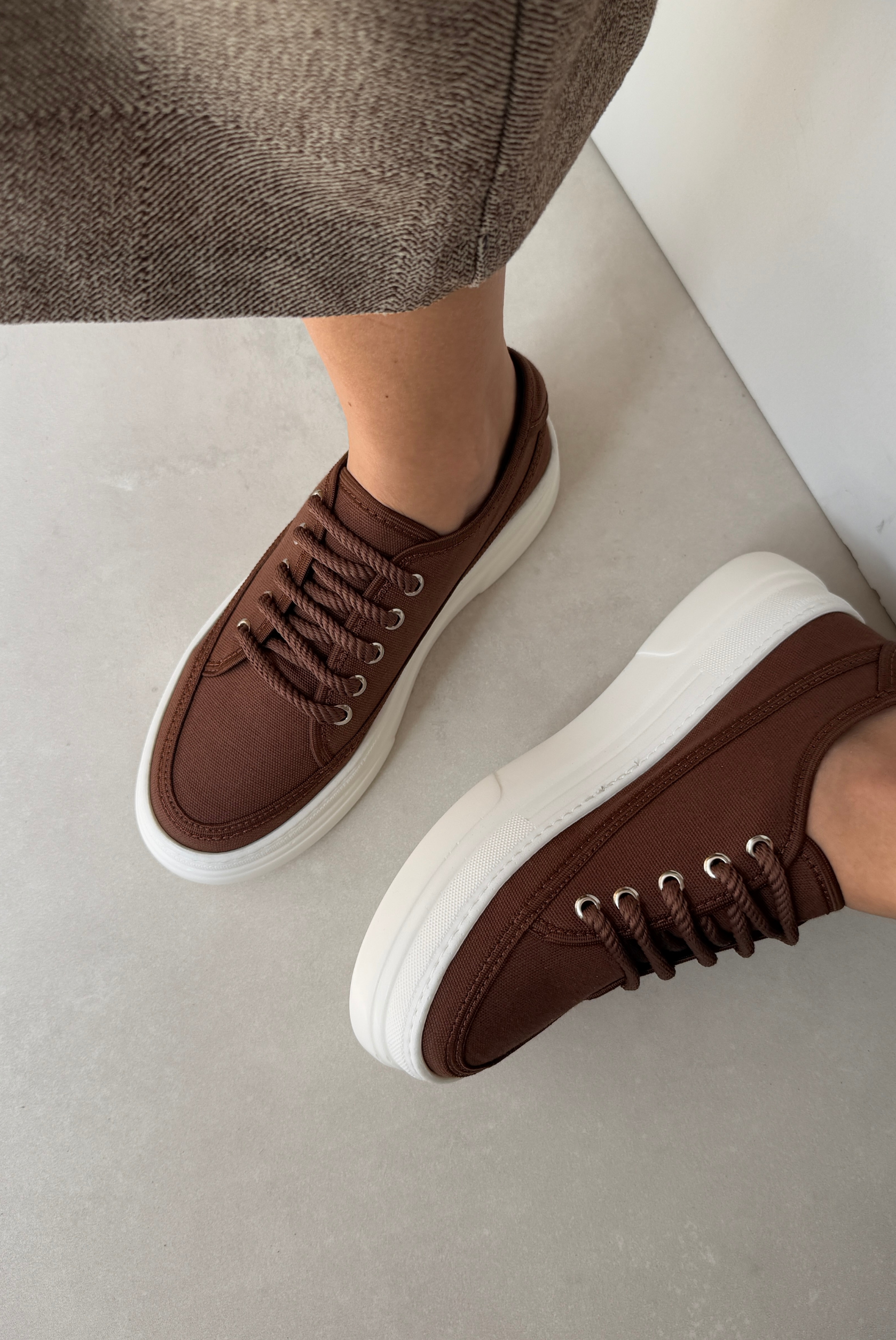 Kadın Spor Ayakkabı ACI KAHVE KETEN