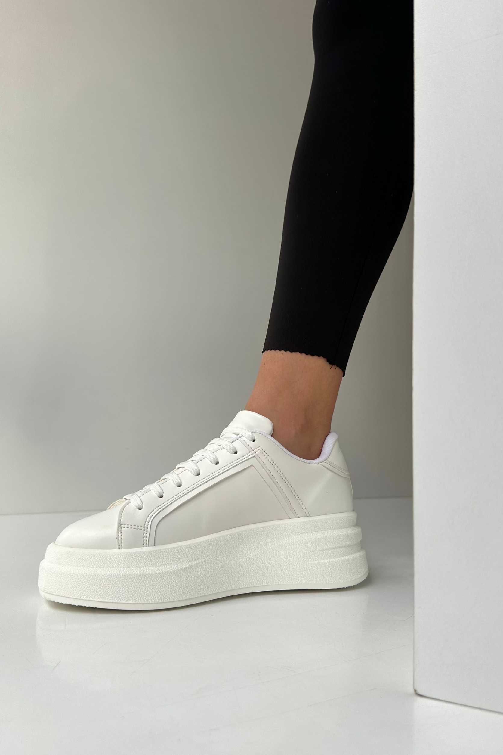 Kadın Spor Ayakkabı BEYAZ