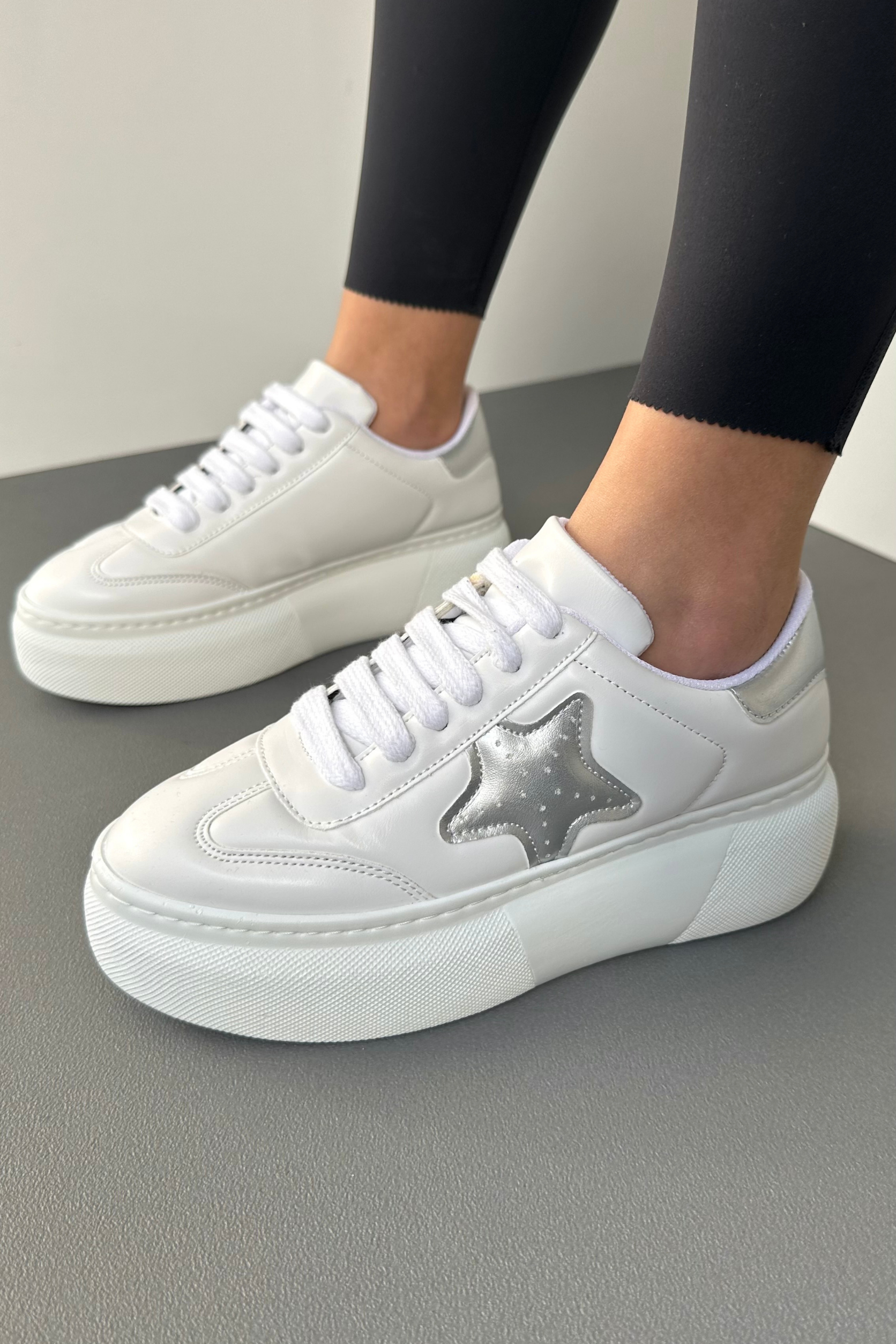 Kadın Spor Ayakkabı BEYAZ GÜMÜŞ