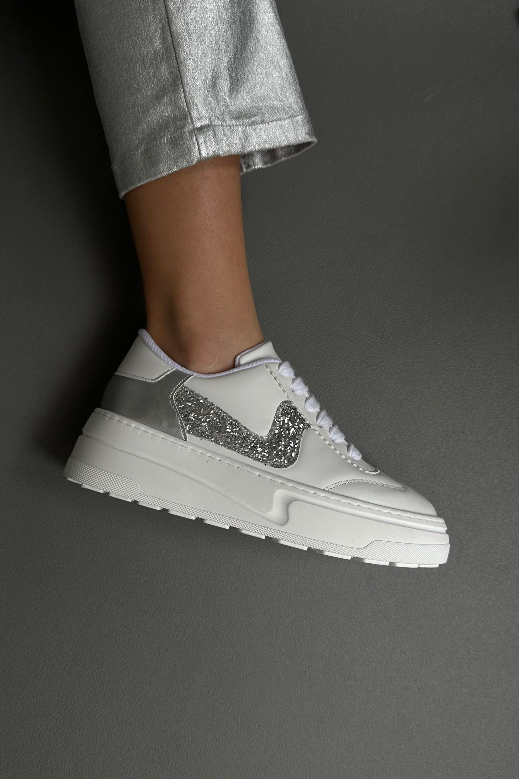 Kadın Spor Ayakkabı BEYAZ GÜMÜŞ